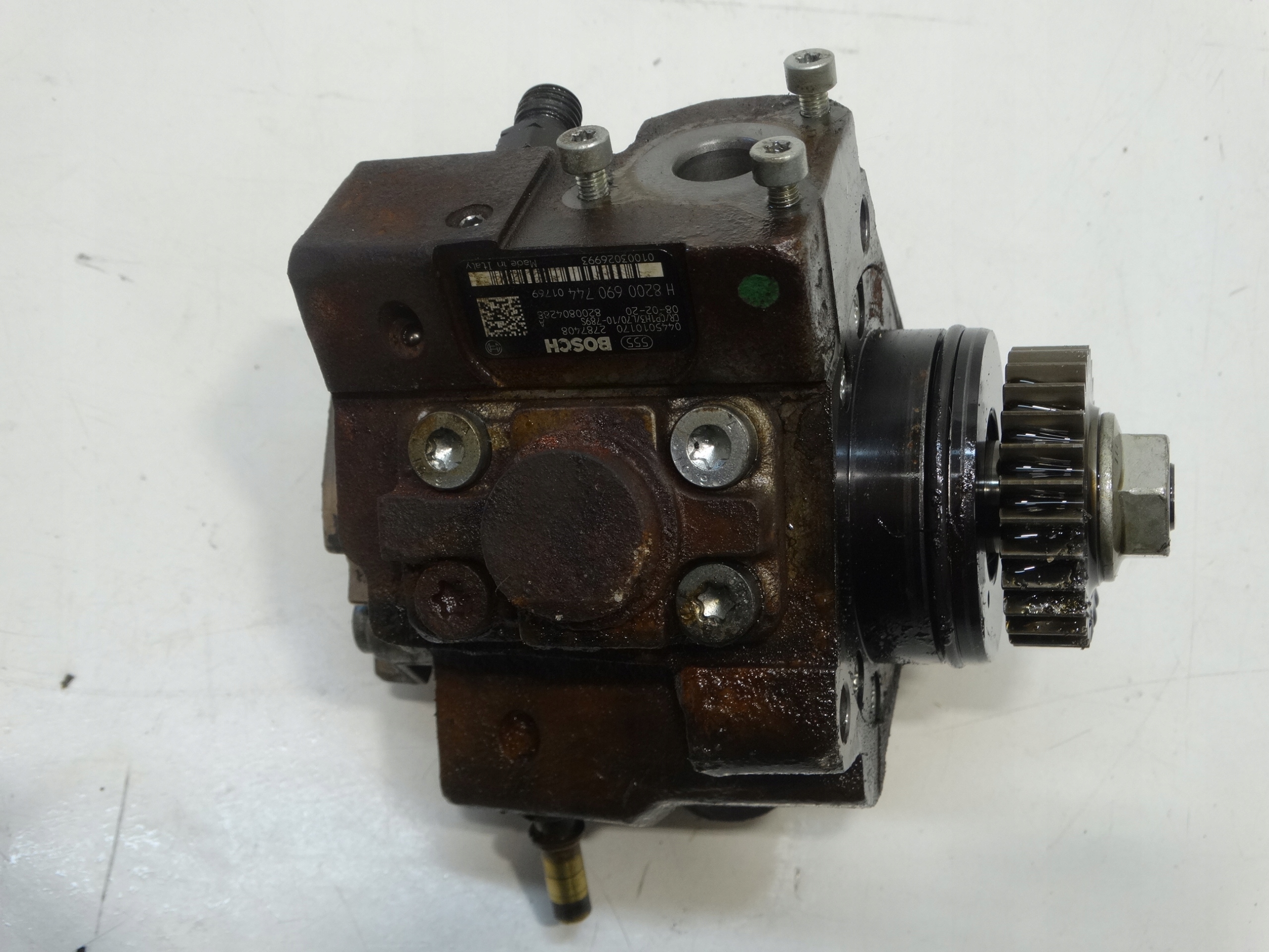 injection pump RENAULT LAGUNA III 8200690744