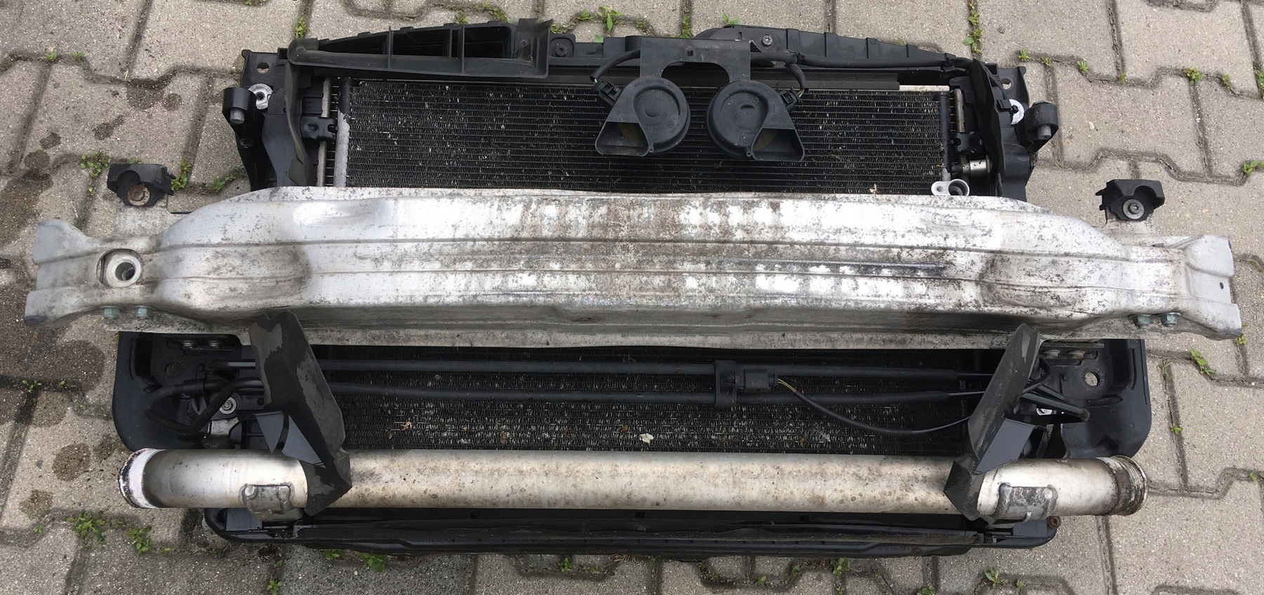 Audi A6 C6f V6 TDI передняя панель передний wzmocnienie лоб