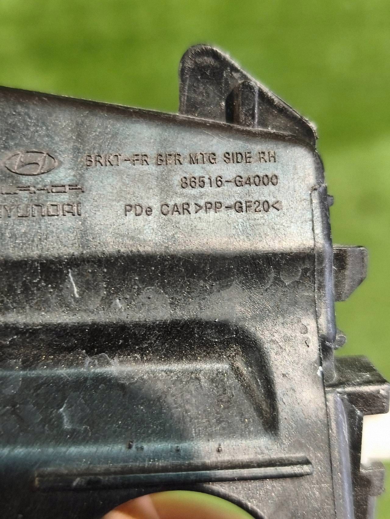 holder bumper bracket front right HYUNDAI I30 III 17- NR.40