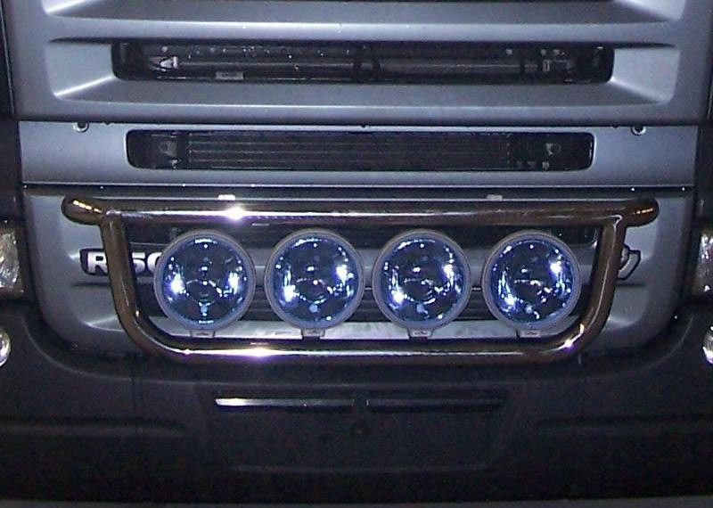 Orurowanie dolne na gril Scania R Series