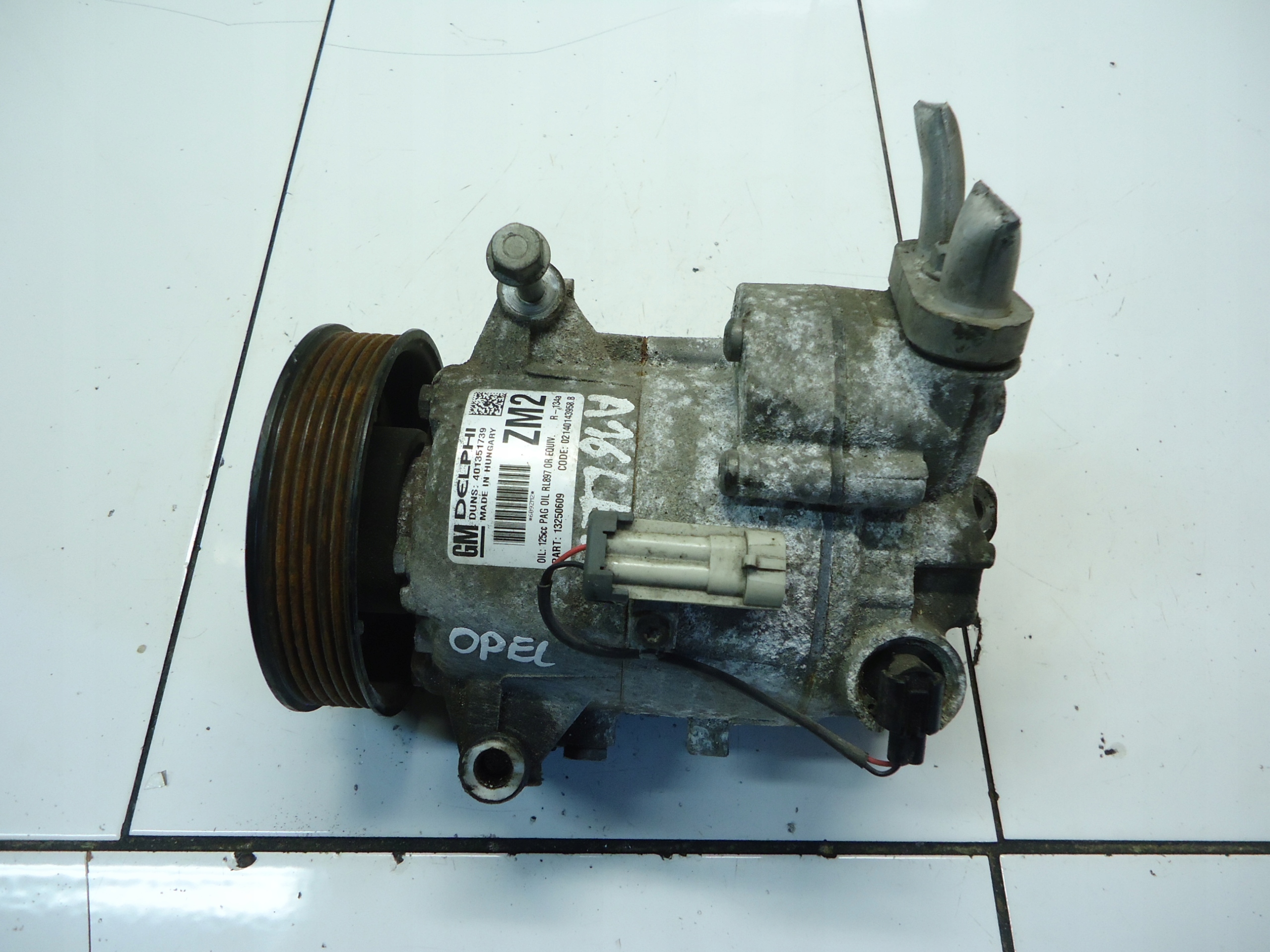 OPEL ASTRA INSIGNIA 1.6 T klimakompressor 13250609
