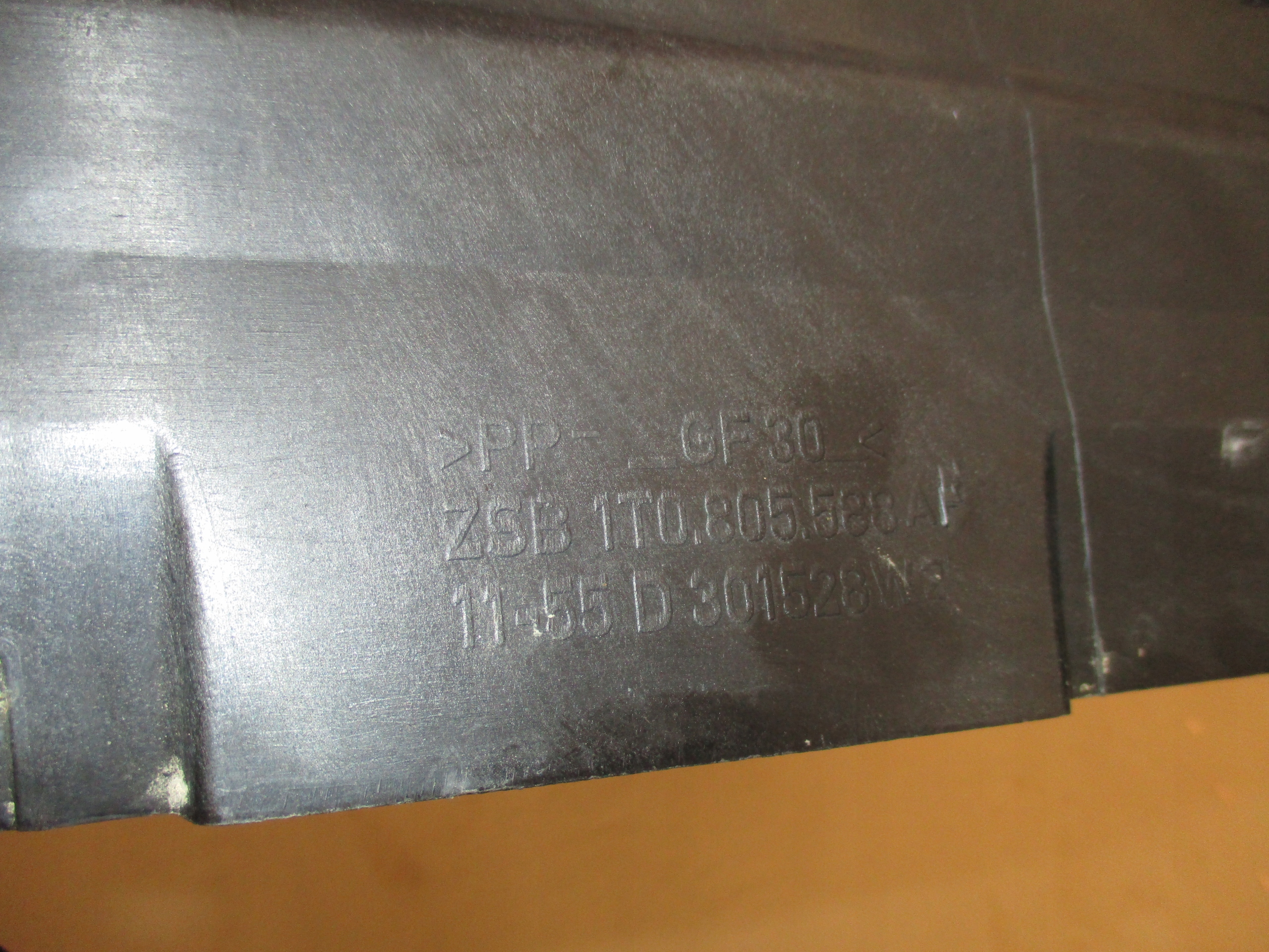 front body wall front VW Touran lift 10-15r 1T0805588AP