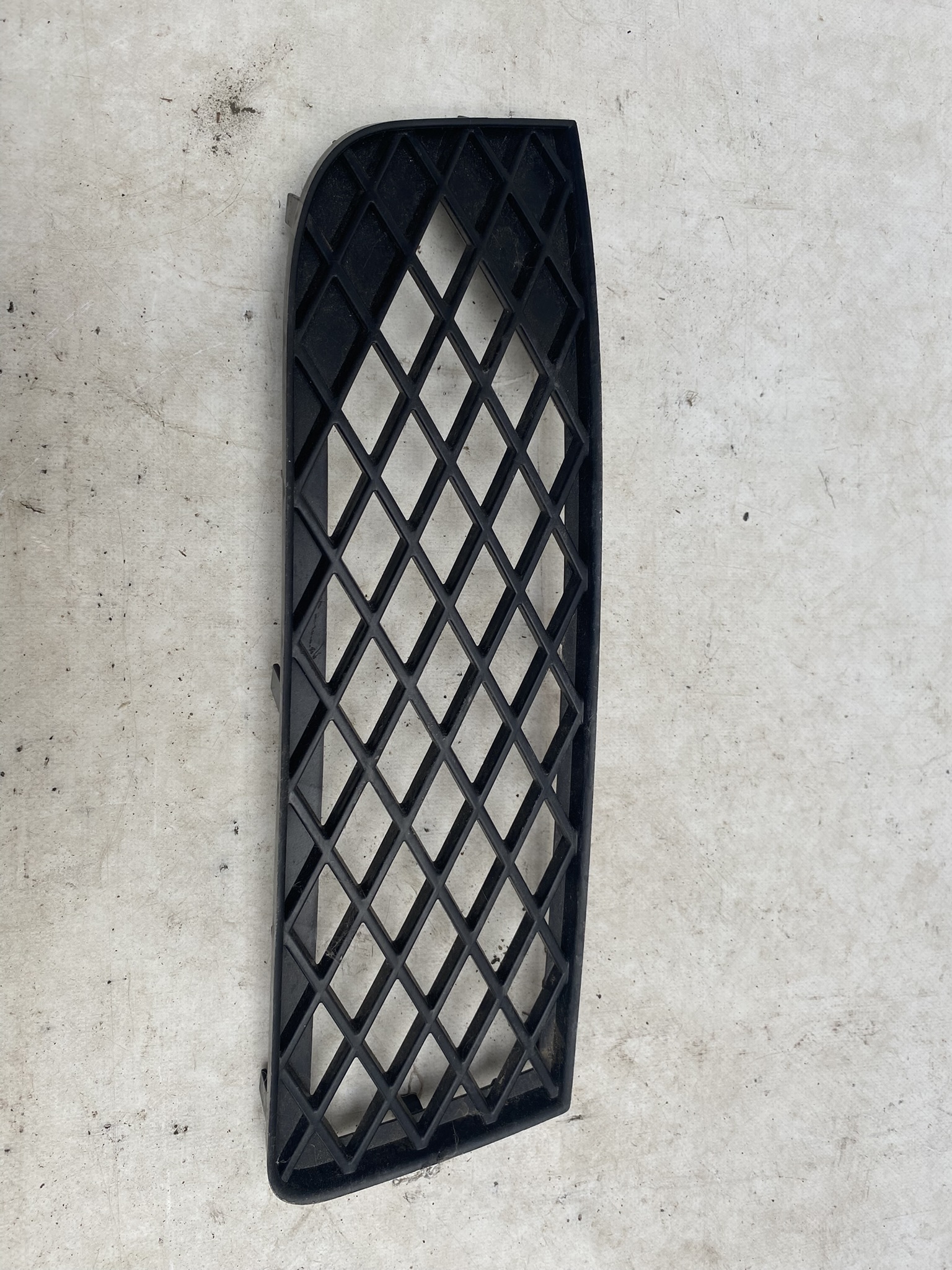 AUDI A4 S4 8E Grille Masque grille calandre Gauche