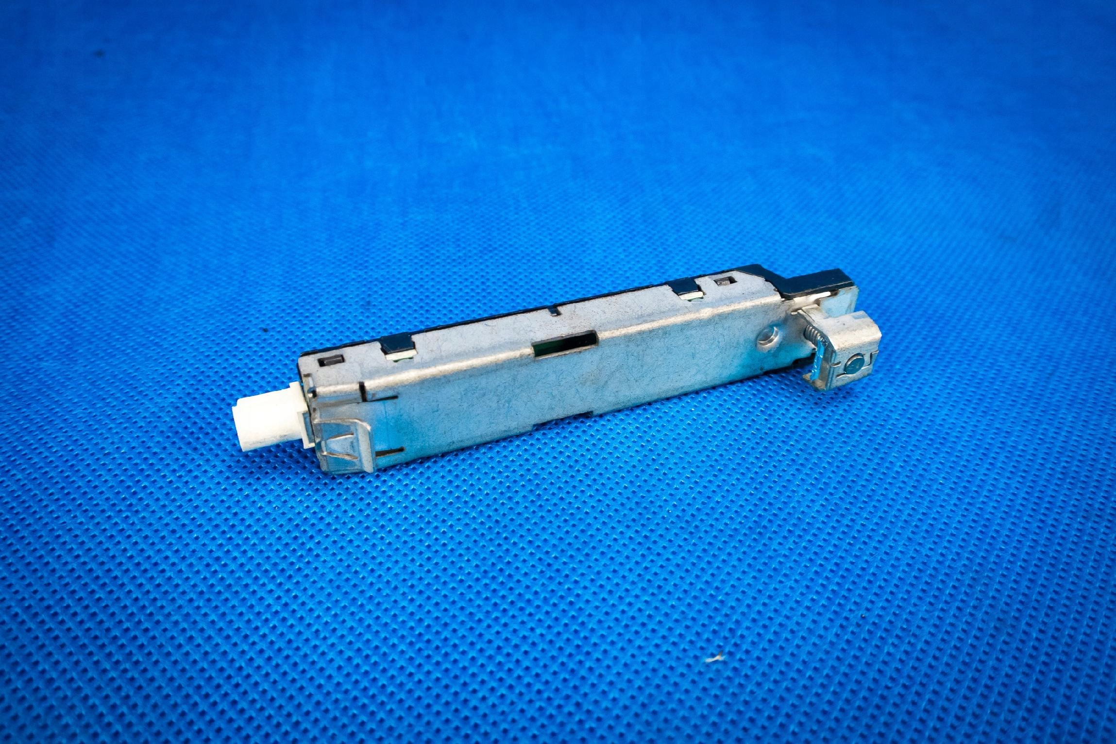 verstärker antenne Audi A3 S3 8V Hatch 8V3035225