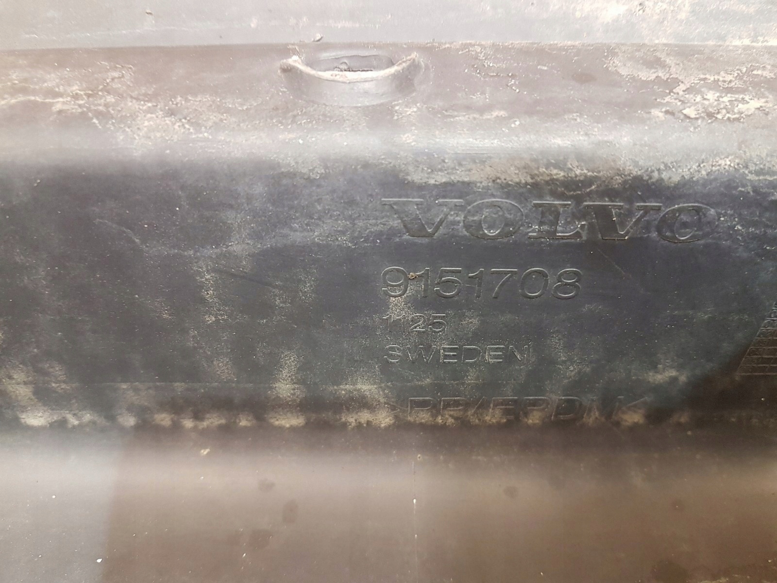 kryt lišta PRAHU pravá VOLVO S80