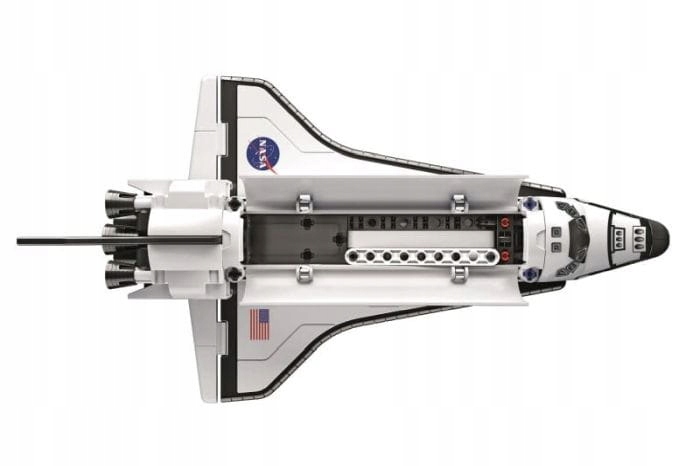 Laboratorium Mechaniki - Prom kosmiczny - Clementoni 8+ Materiał plastik