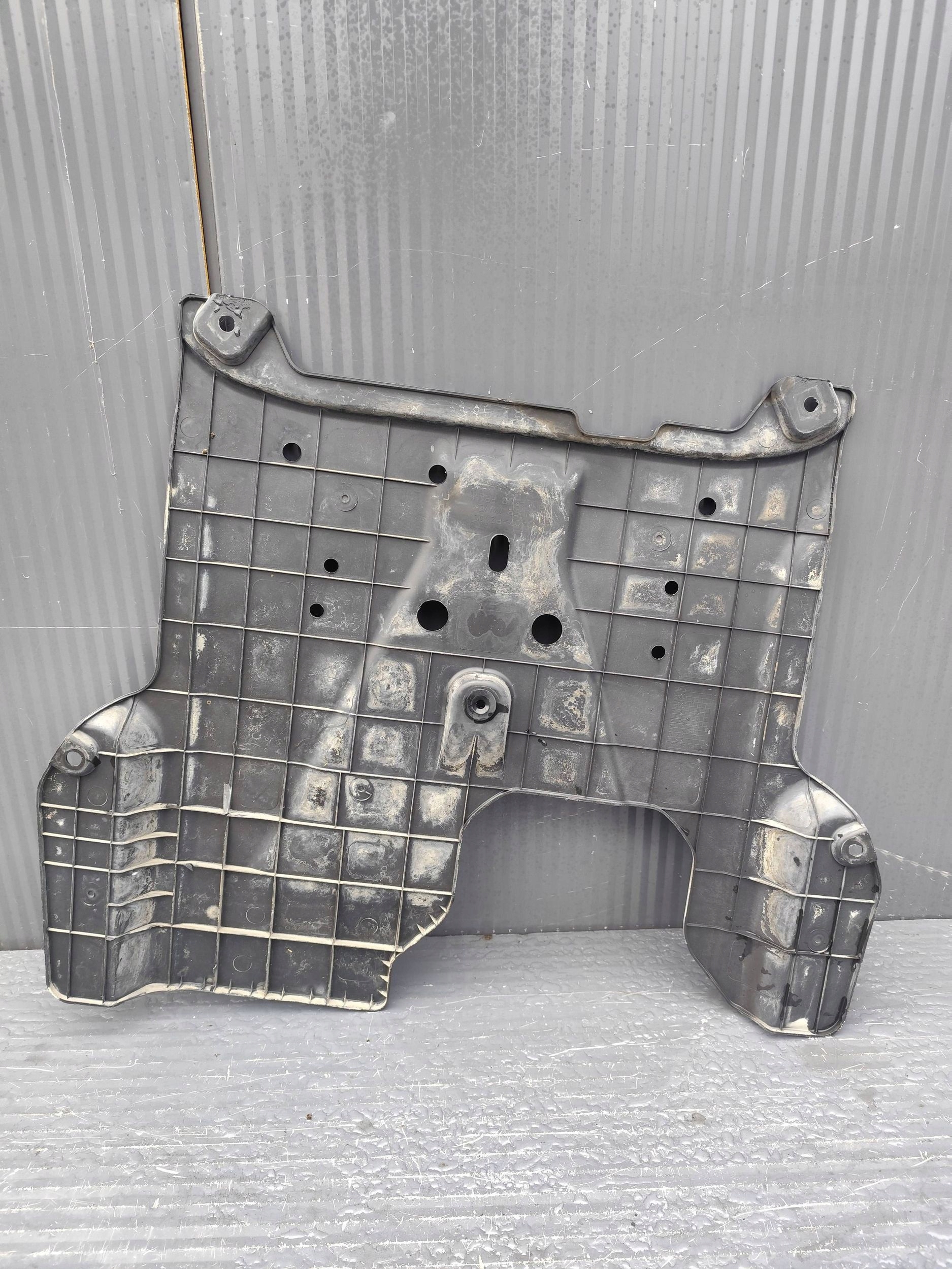 KIA SPORTAGE V cover cover below engine 62407R2000