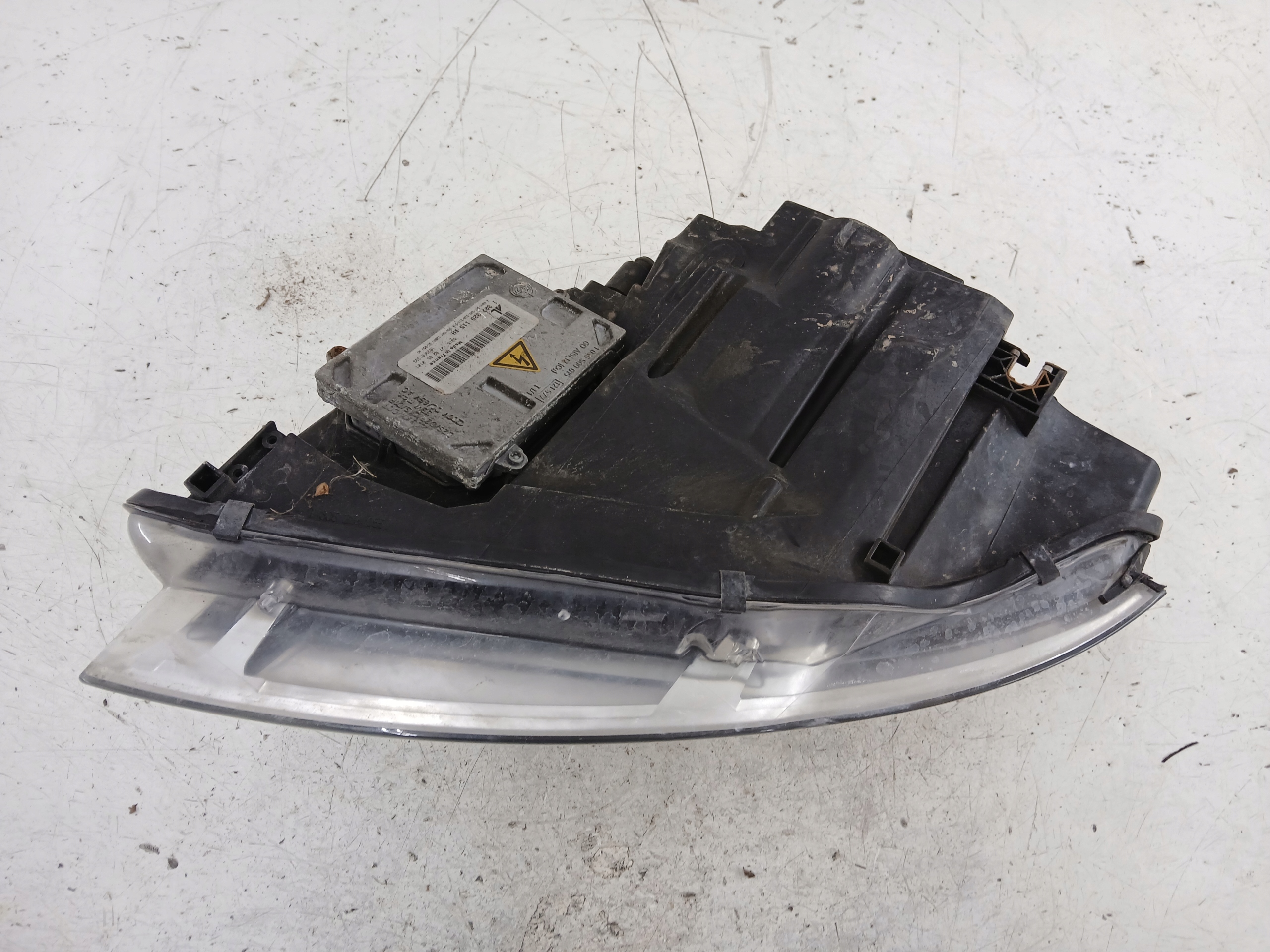 AUDI A4 B7 light right front BI XENON 8E0941030AS control unit LADNA