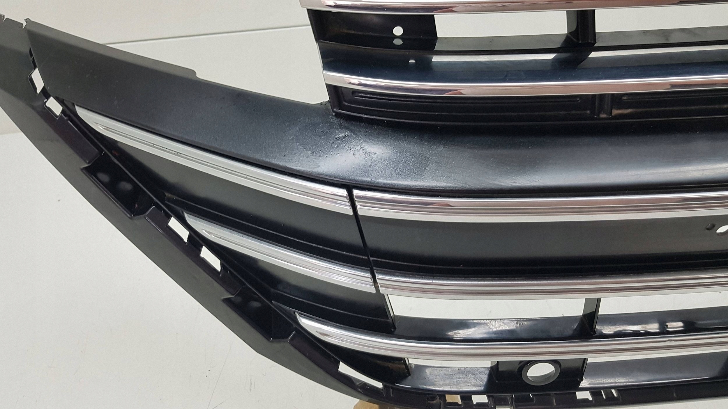 VW ARTEON R LINE 2017 - bumper front 3G8.807.795