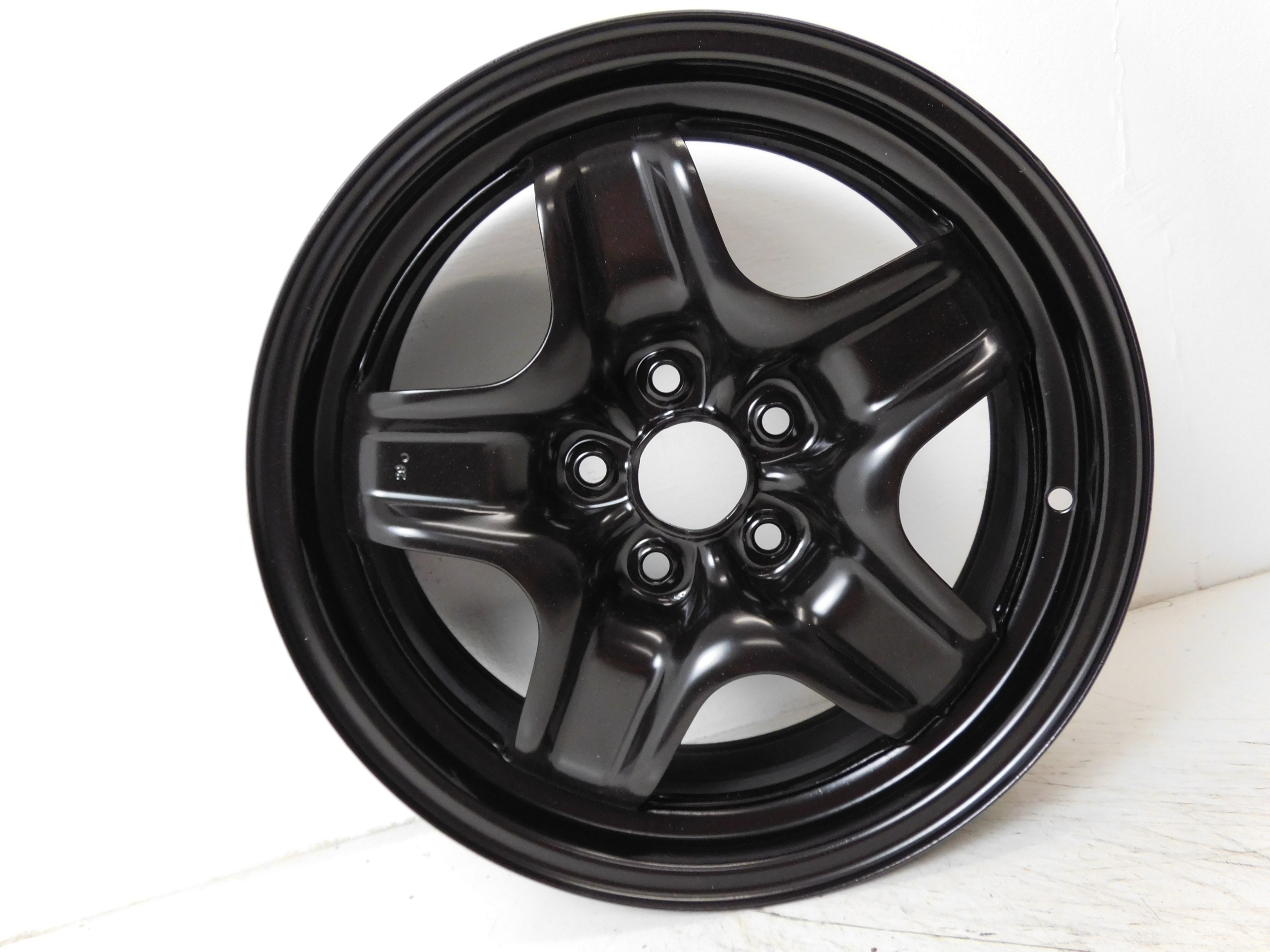 Диск метал opel запчасть 6. 5" x 16" 5x110 et 39