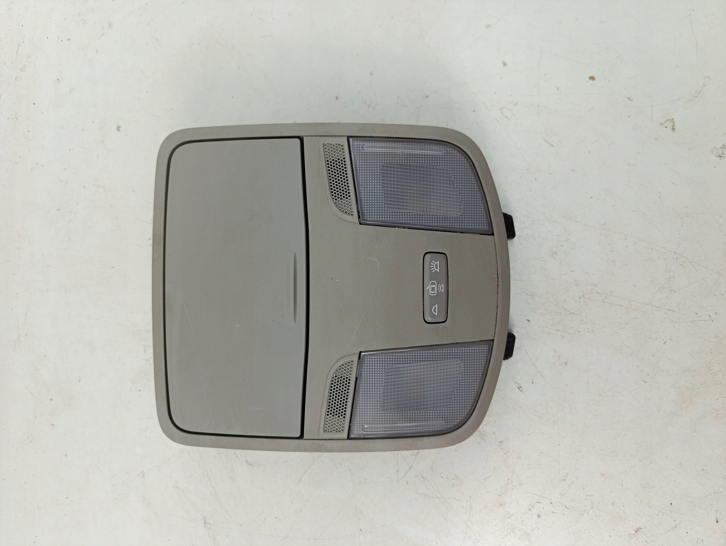 kia RIO IV YB 2017- панель подсветка Кузова 92800F2010BF3