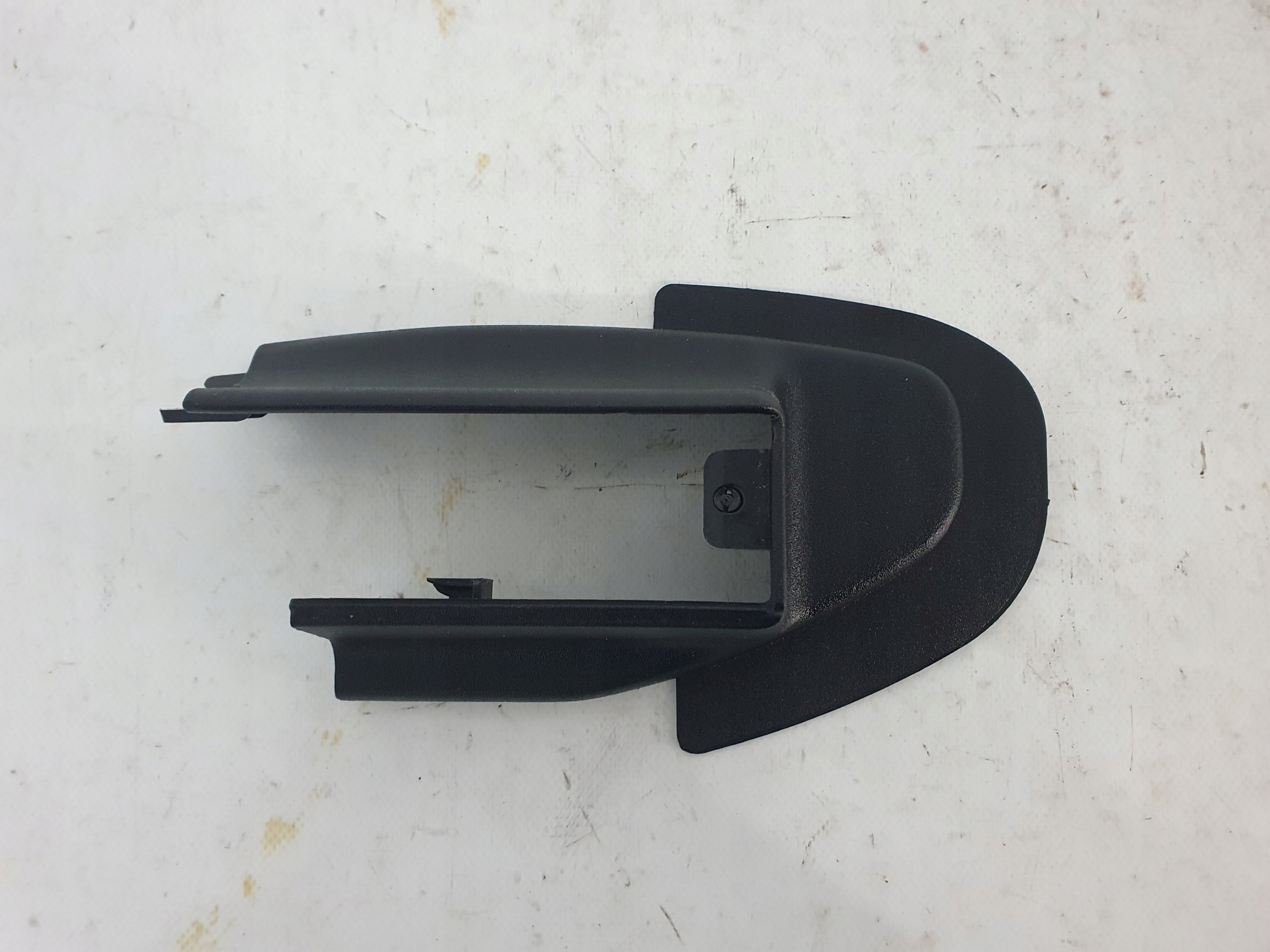 CHRYSLER PACIFICA 2019 - Blende Abdeckung Halter SITZ 5RT25TRMA