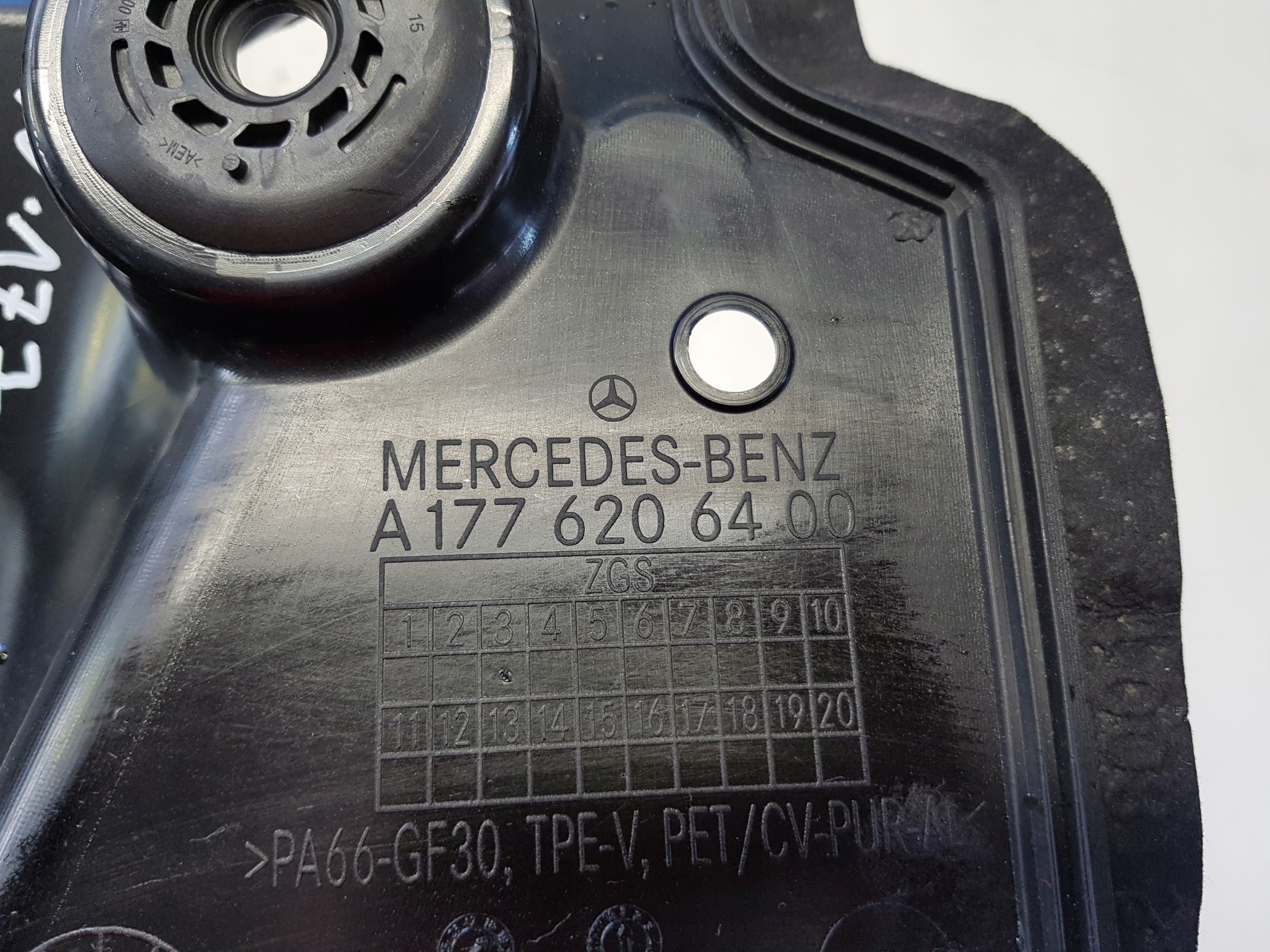 MERCEDES w177 Schalldämmung wärmblech