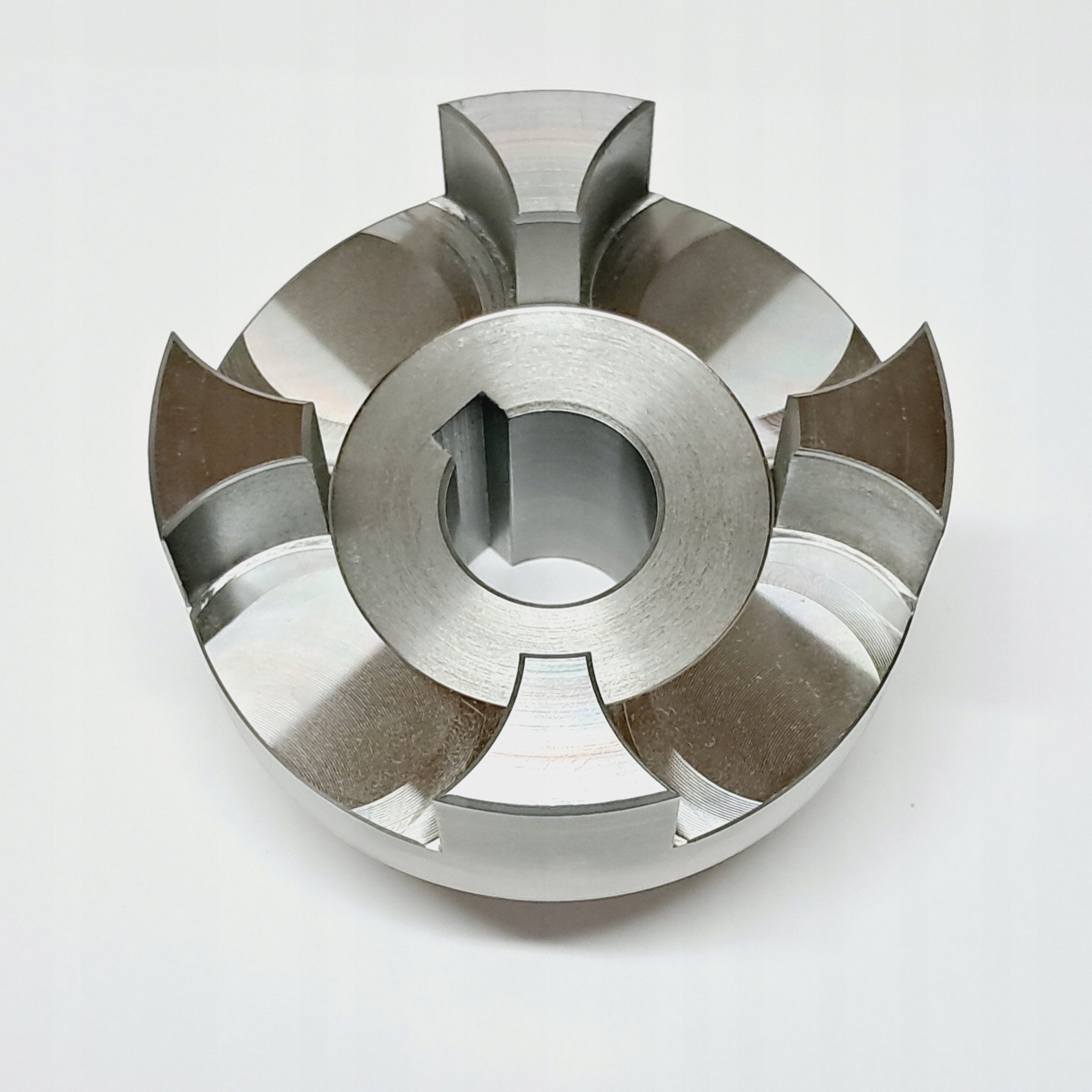 Spojka průměru 105 mm s otvorem fi30 w10 polovina fi105 L140