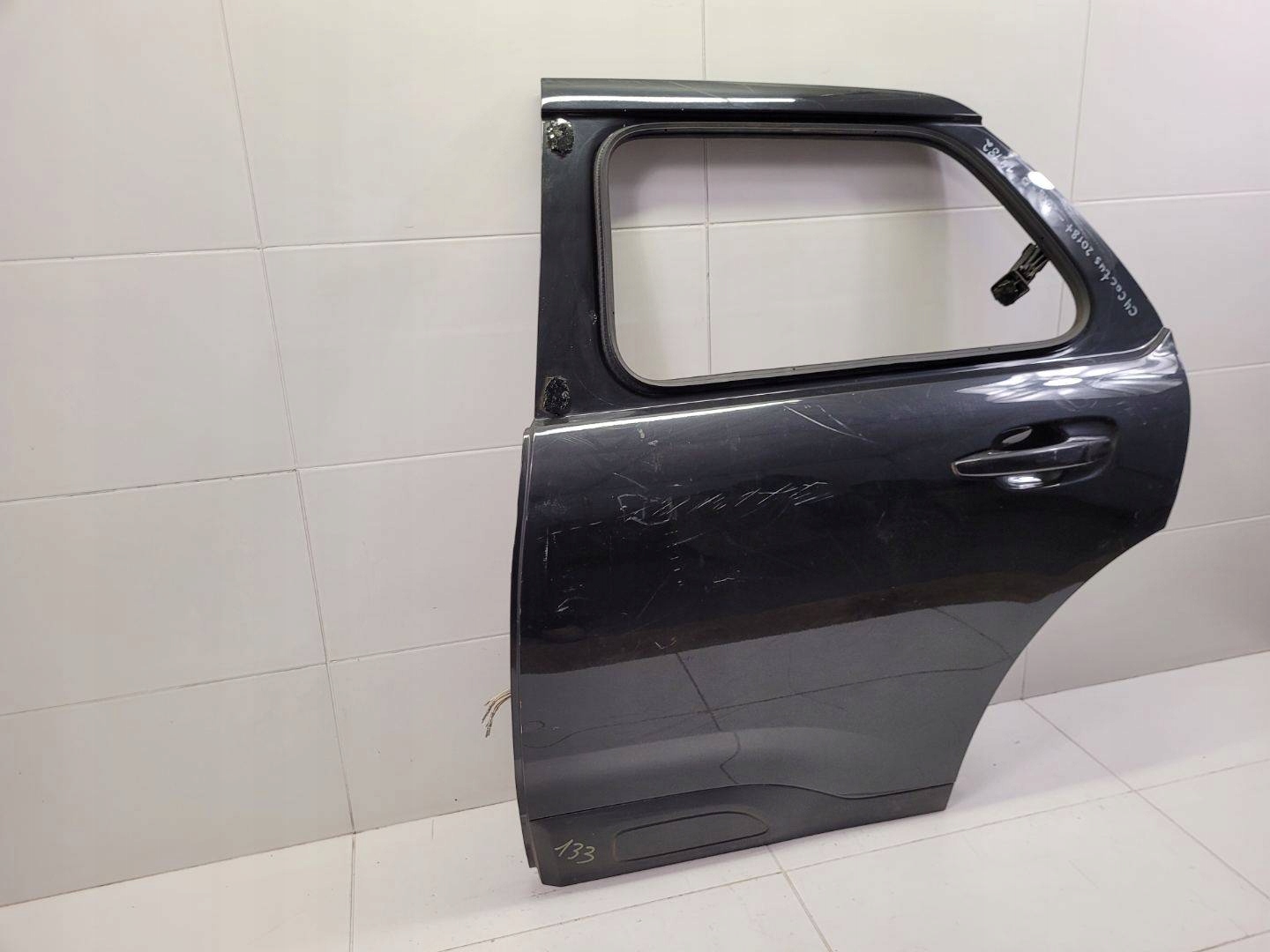 door rear part left side Citroen C4 Cactus 2016 9801004180