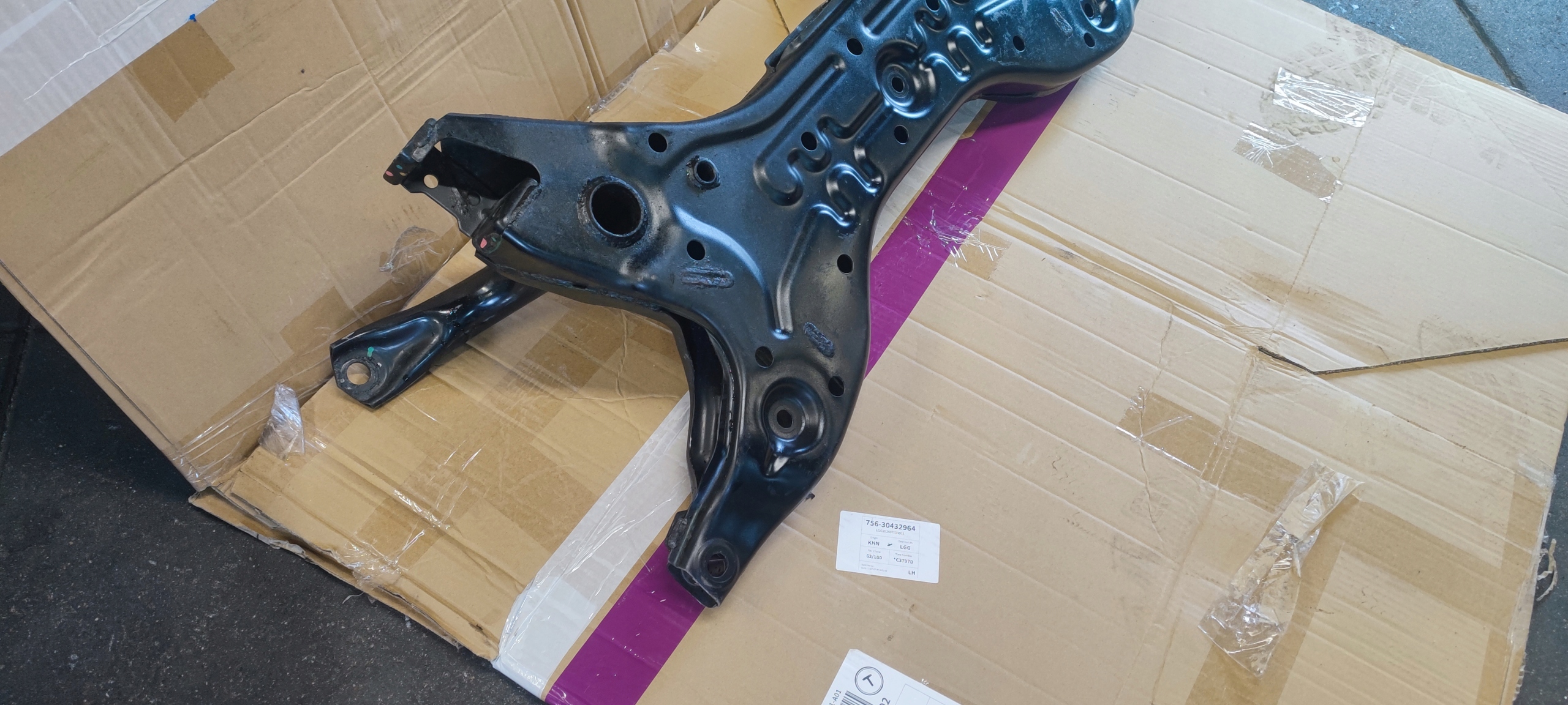 MITSUBISHI SPACE STAR II LIFT 15-19 subframe axle beam axle beam original