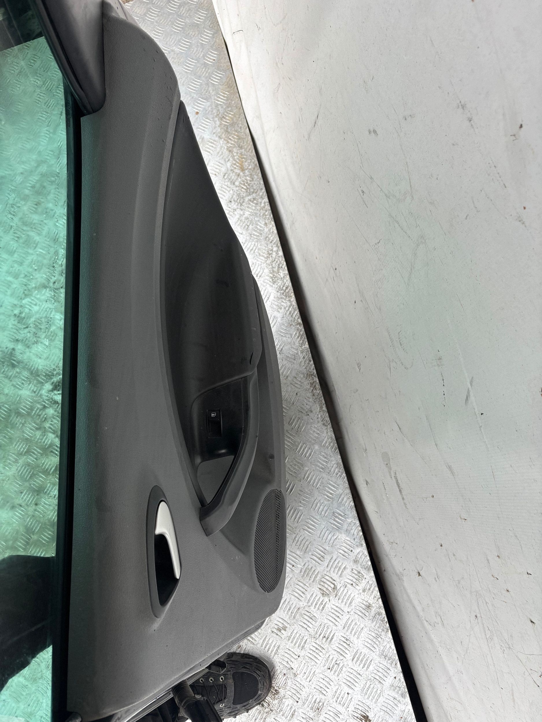 Tür heck hinten rechts SEAT IBIZA 6J 09