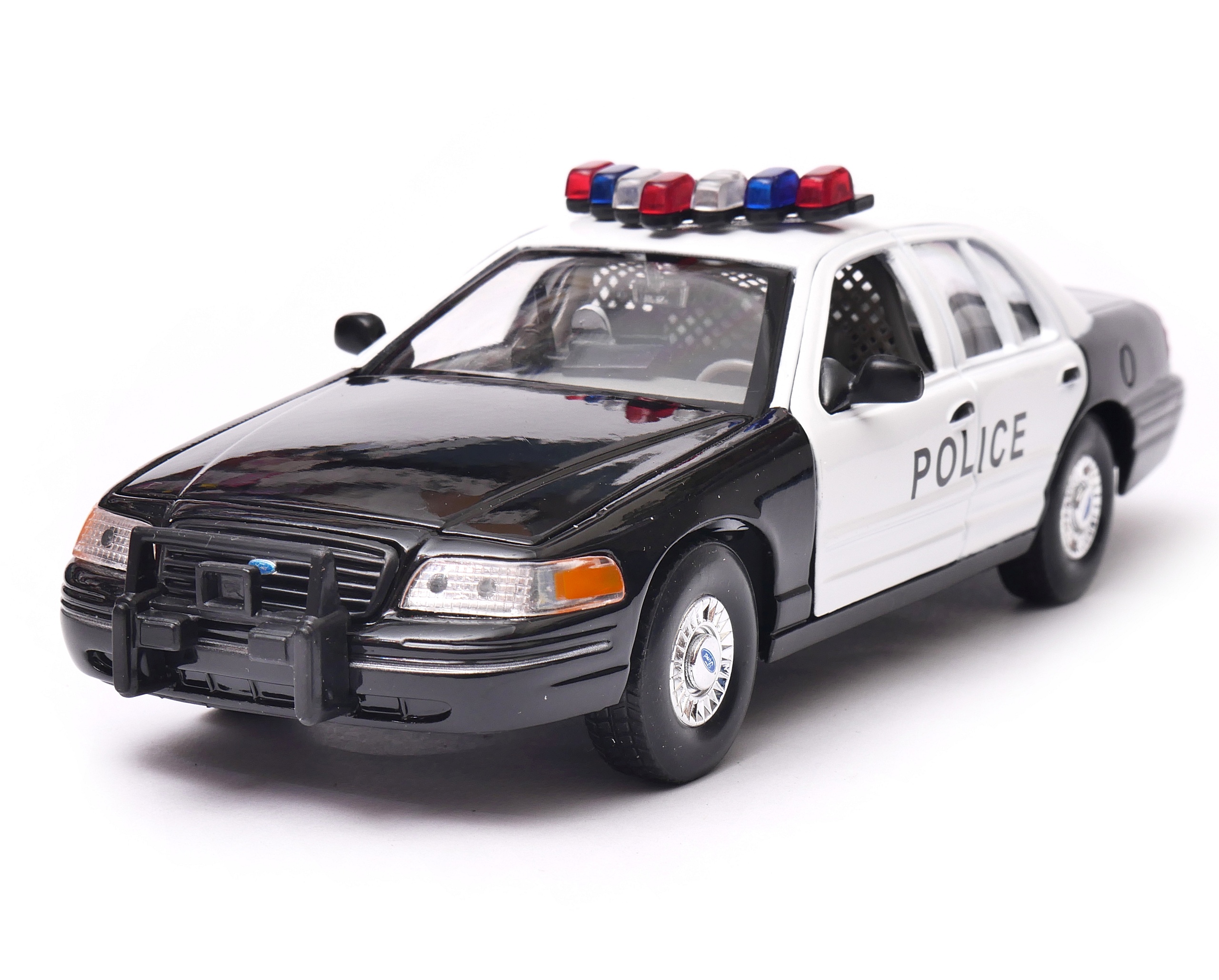 Ford Crown Victoria Highway Police 1:24 Welly 22082PT-W