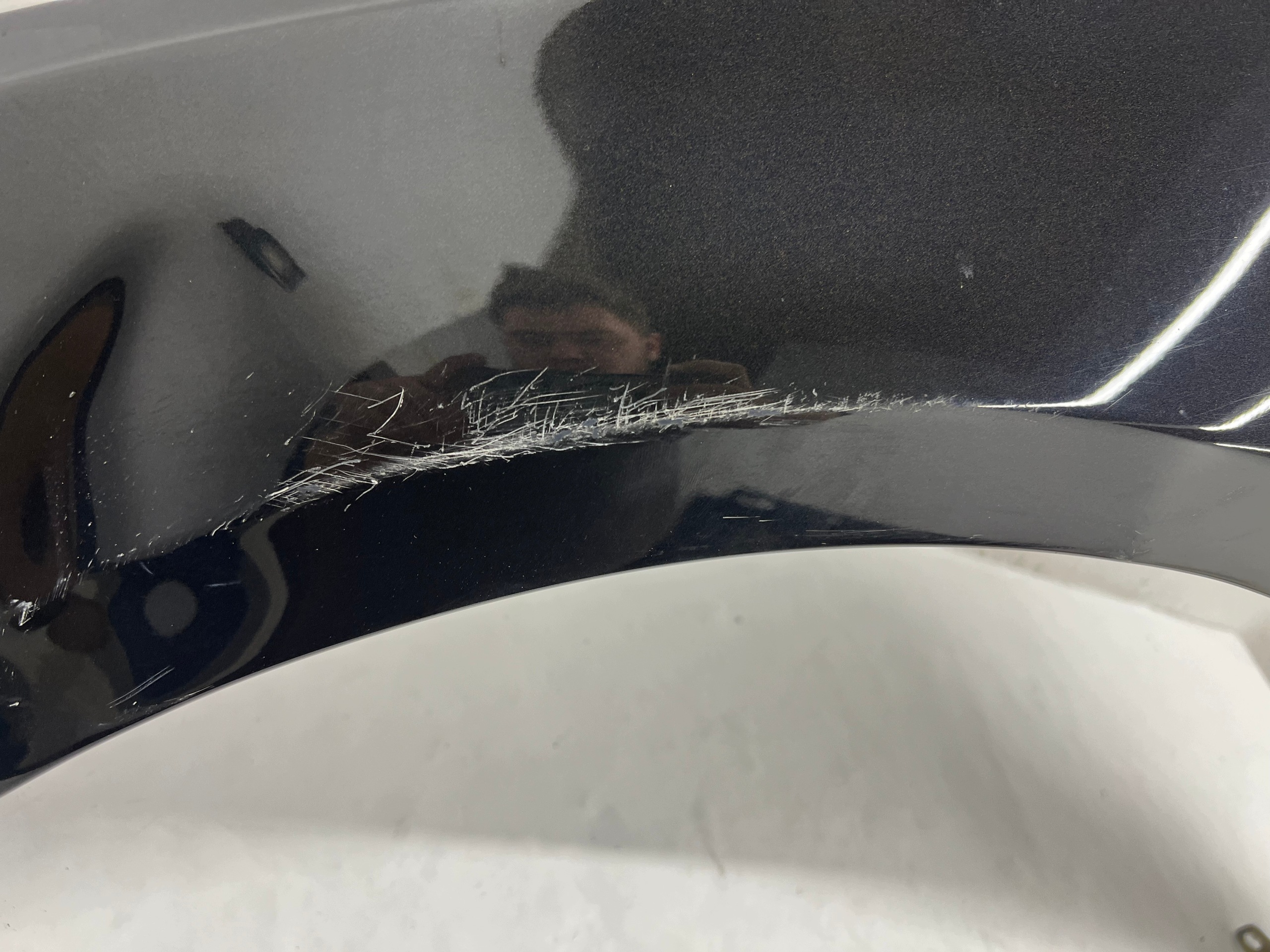 AUDI A7 4G8 fender left front black damaged LX7U