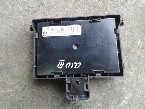 MODUL BCM KOMFORTU RENAULT CLIO III 8200652284A