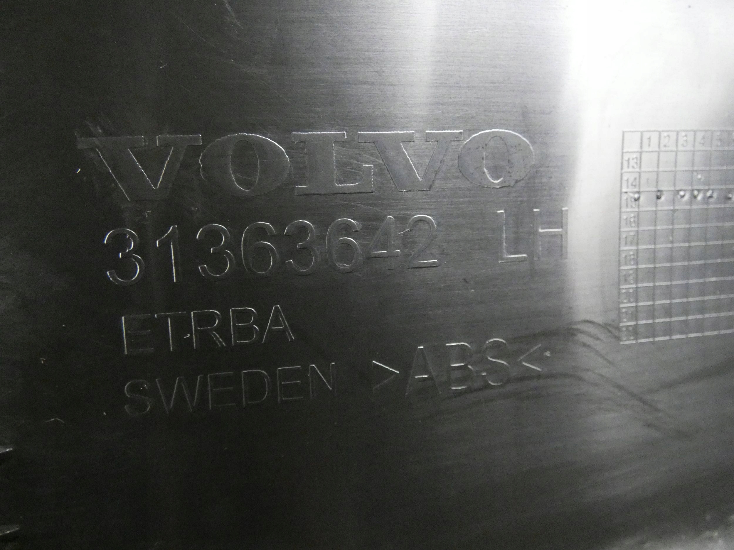 VOLVO XC90 II moulding cap of the threshold threshold left front