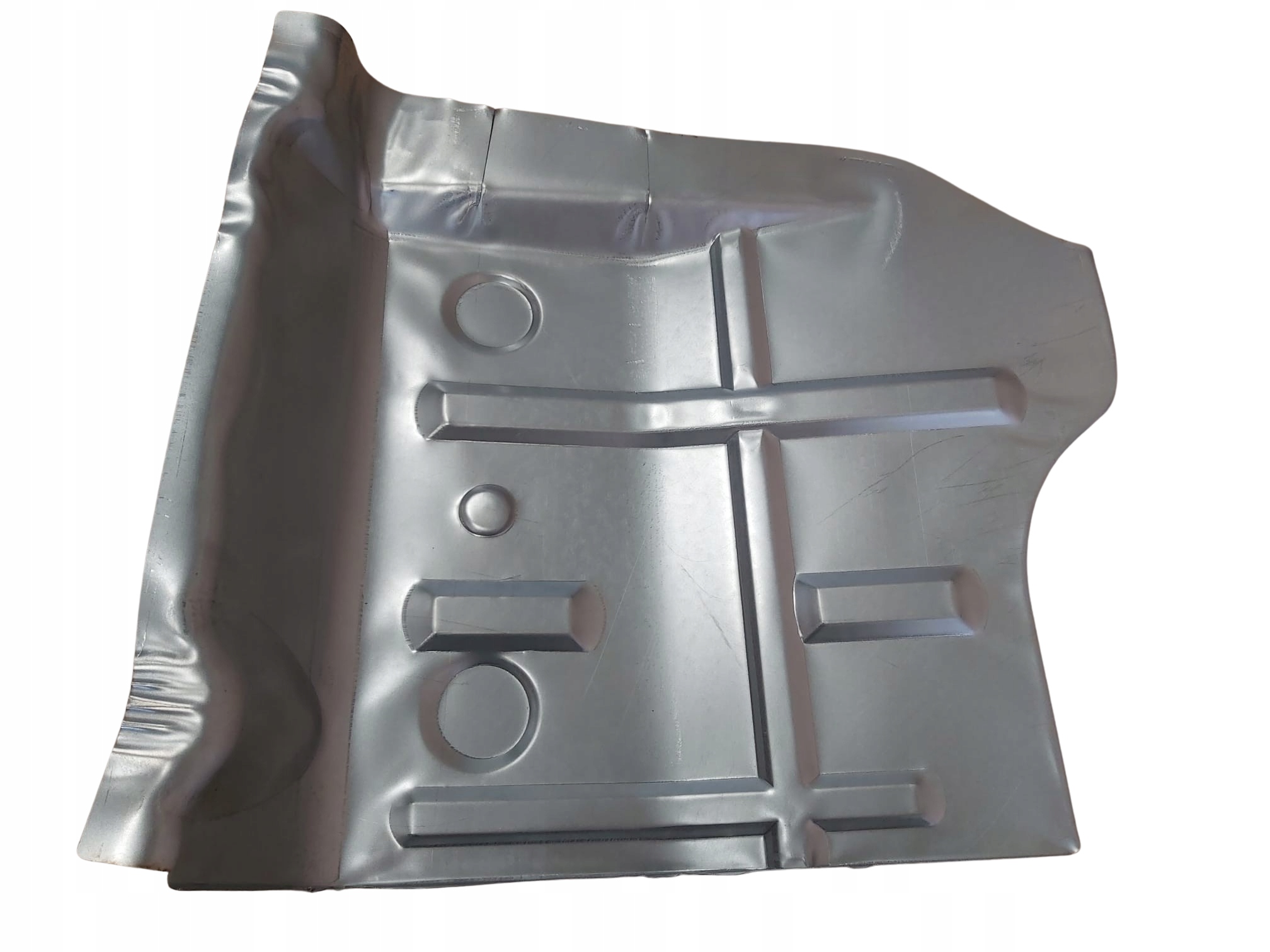 Suzuki Samurai 81 – Přední Pravá Podlaha