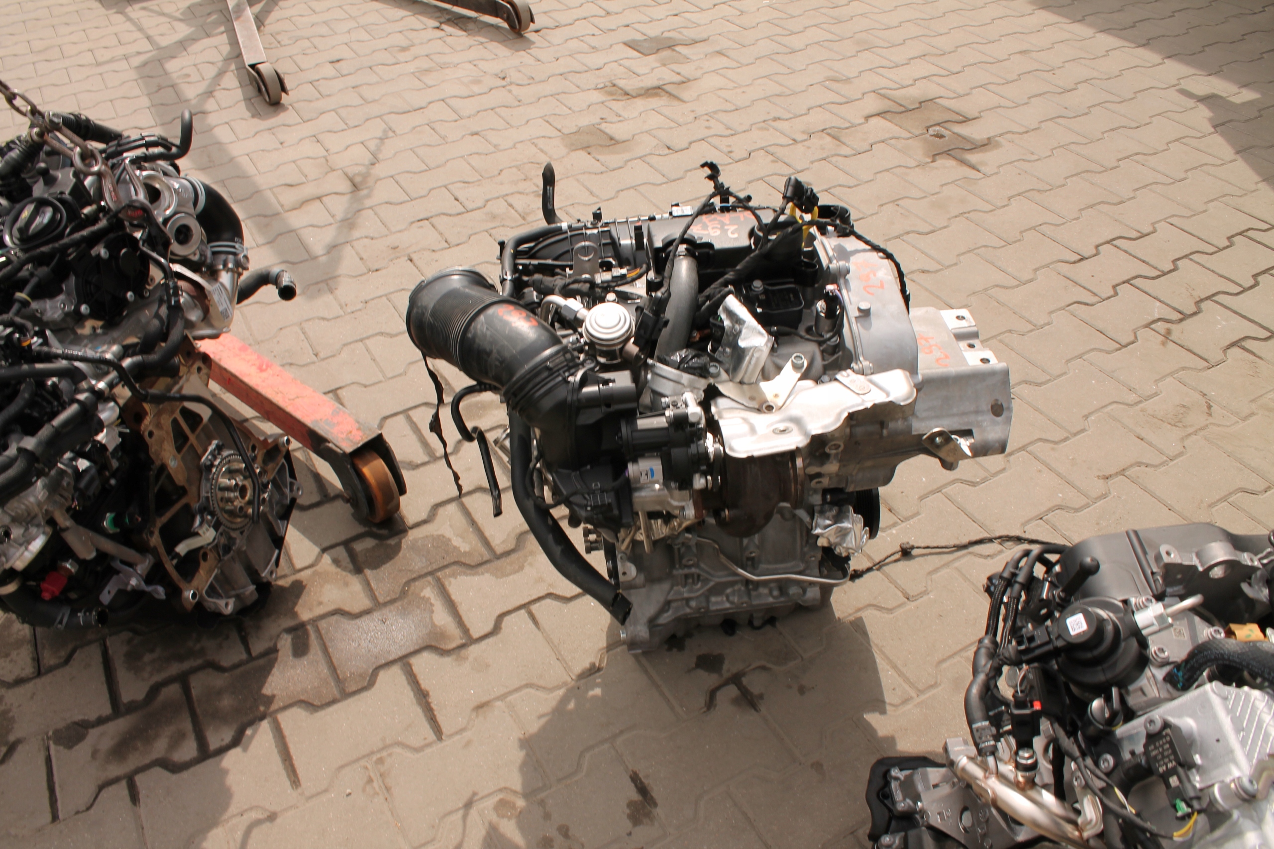 engine complete VW SKODA 1,0 TSI DLAJ DLA 10 TYSKM