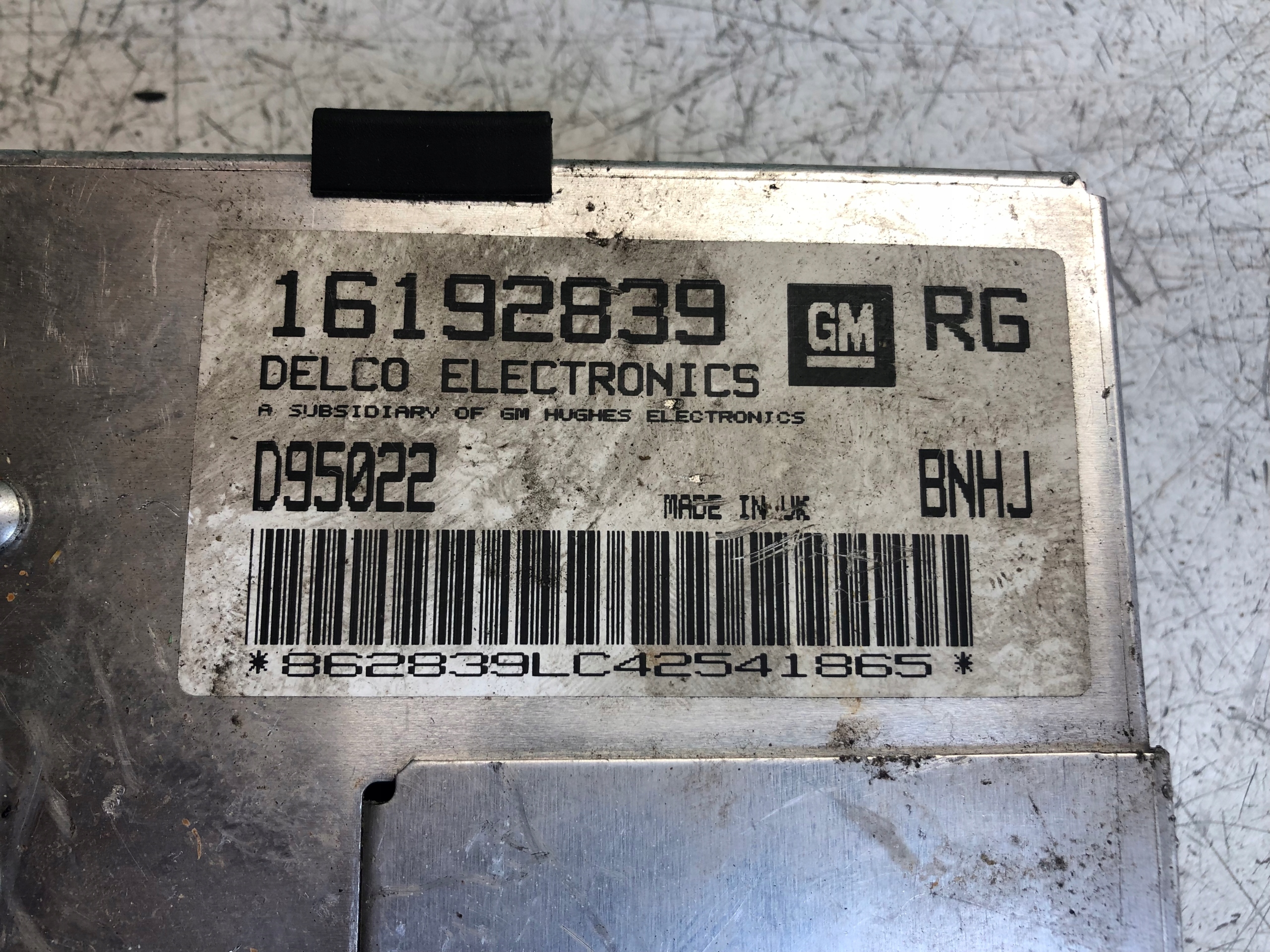 computer control unit of the engine OPEL 16192839
