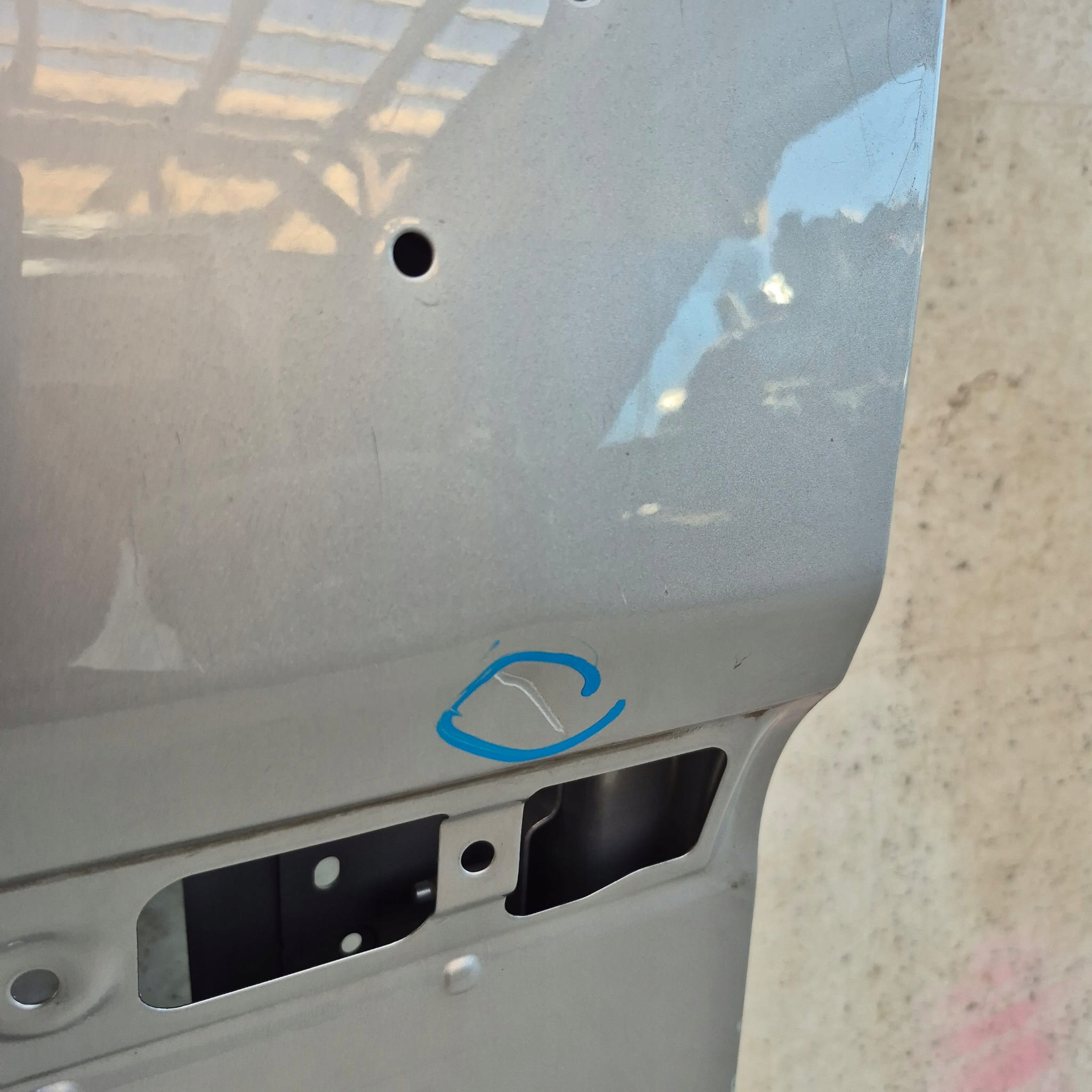 RENAULT EXPRESS 21- Tür links heck hinten