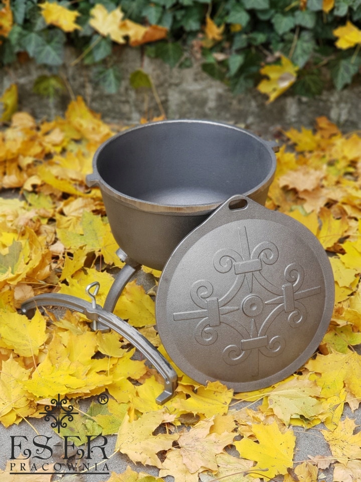 KOCIOŁEK MYŚLIWSKI 10l. pieczonki duszonki ES-ER Waga produktu z opakowaniem jednostkowym 18 kg