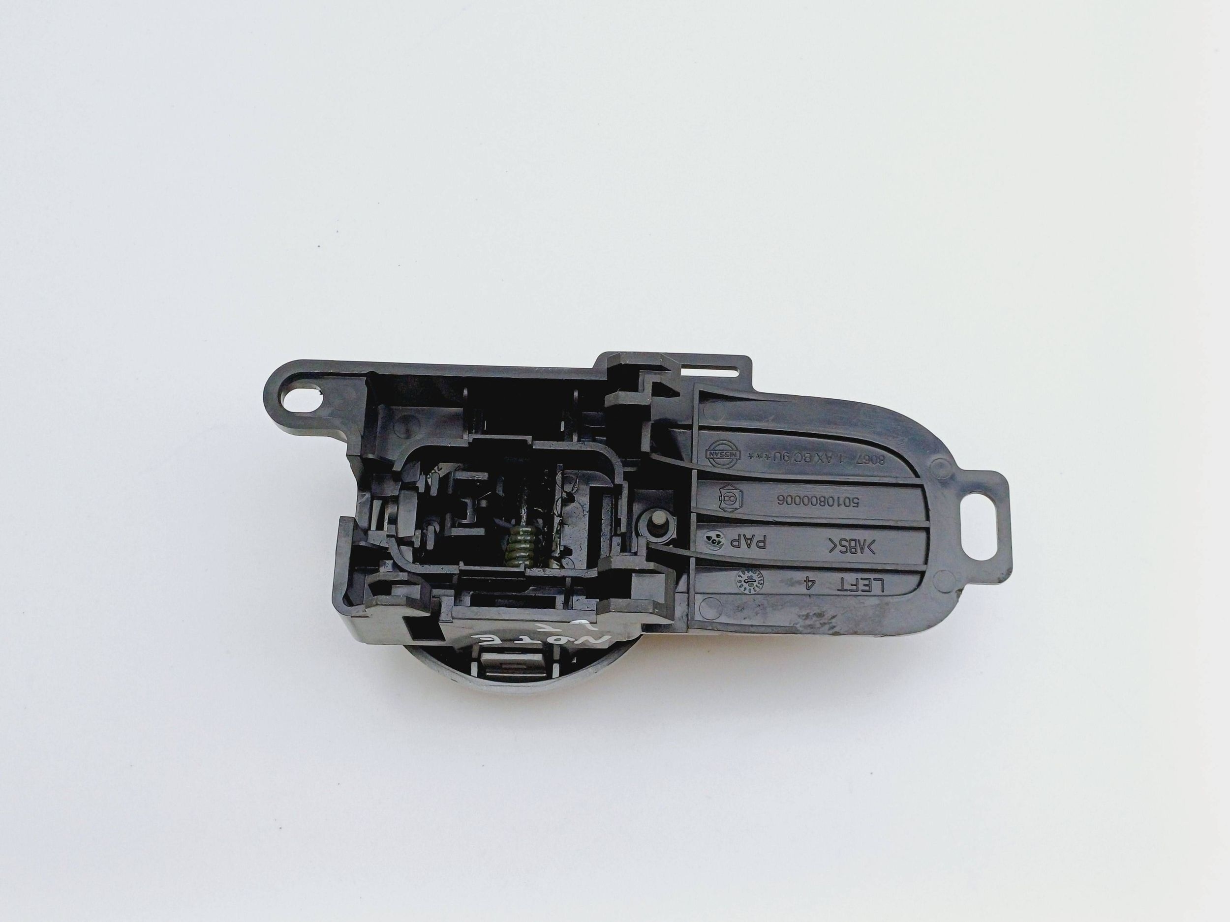 ручка двери внутренняя зад nissan NOTE 5010800006 NR72