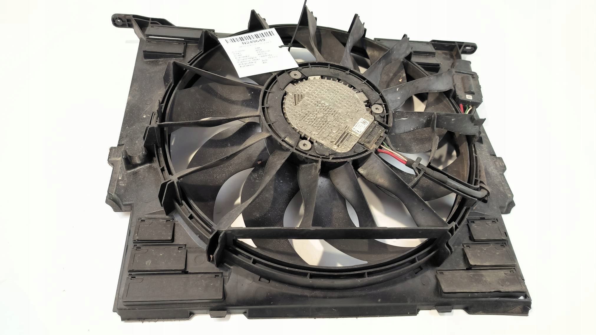 ventilátor chladiče 16476990 BMW 5 530D G30