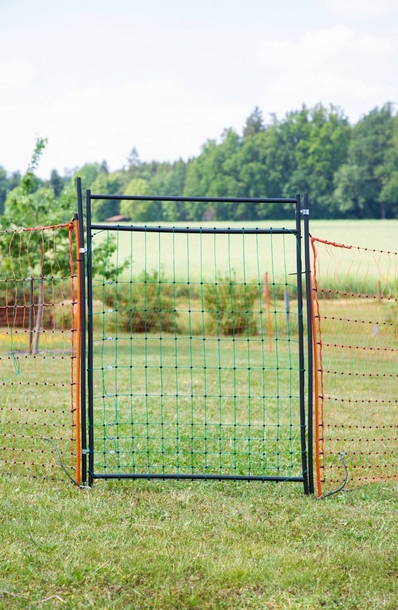 Bránový Vstup Do Elektrických Plotů, Výška 125 CM Kerbl