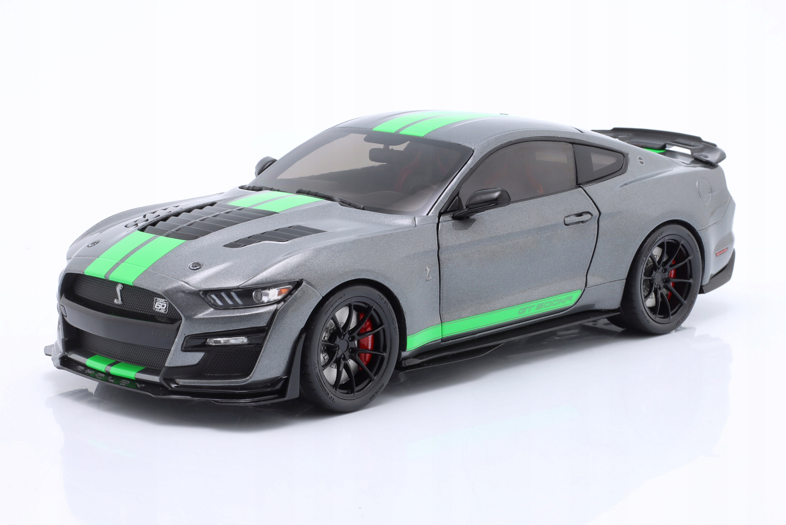 Ford Shelby Mustang GT500 2020 Solido 1:18 1/18 karbonizovaná šedá neonově zelená