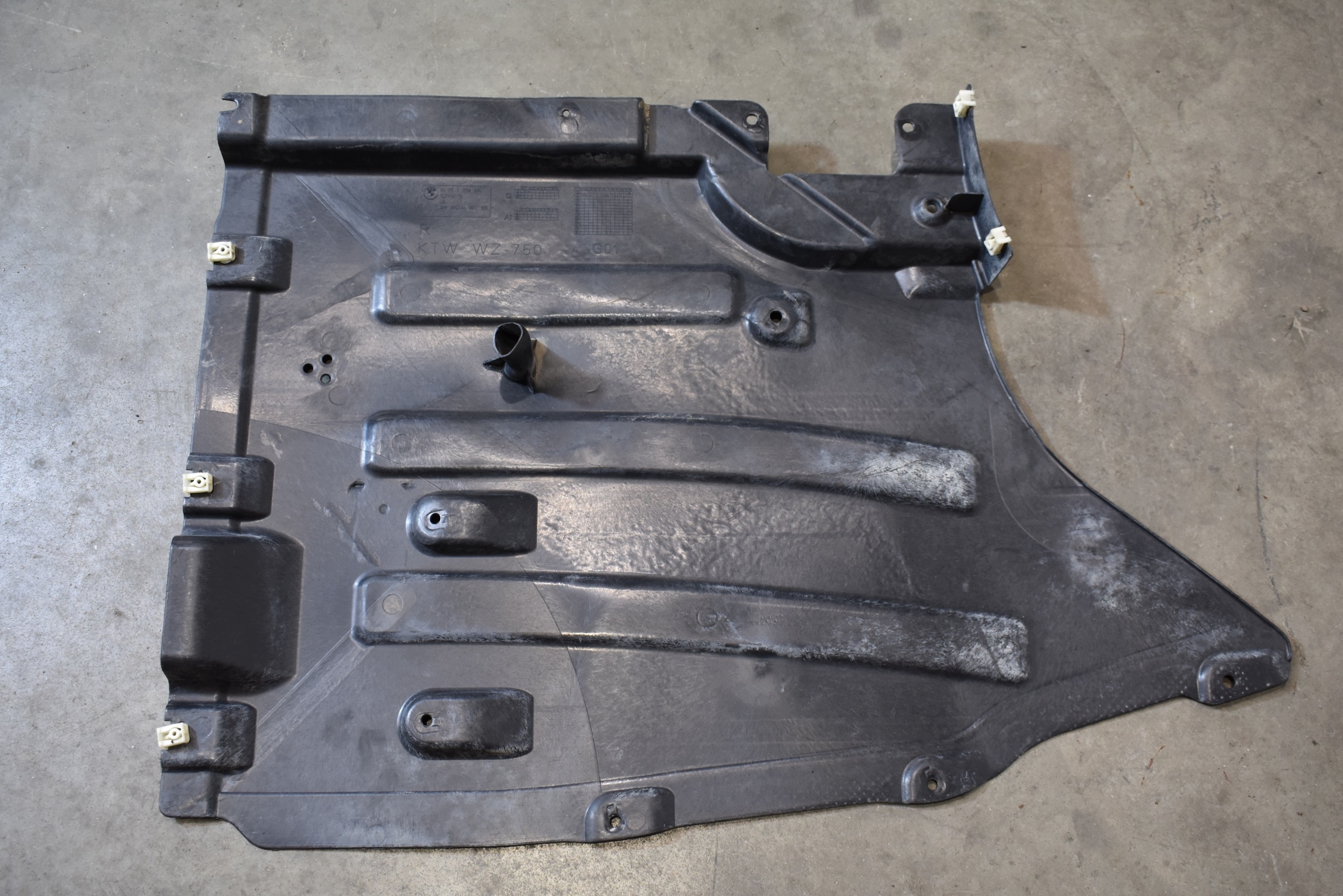 cover chassis rear part rear right BMW G01 X3 1