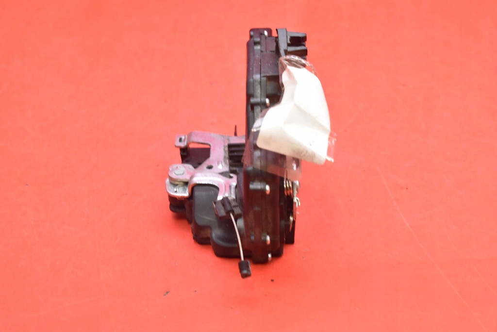 lock door left front front EU 461860188 VW BORA sedan 98-05