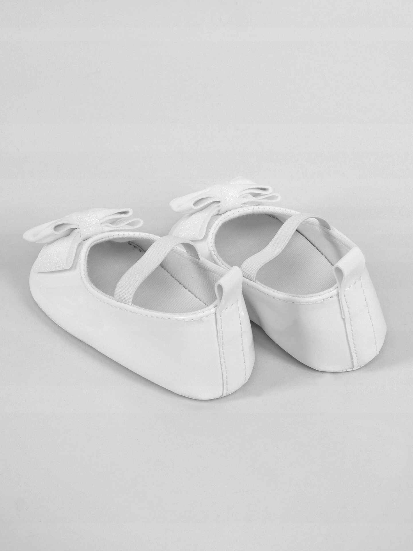 Niechodki baleriny lakierki białe ELEGANCKIE 12,5c Marka YOCLUB