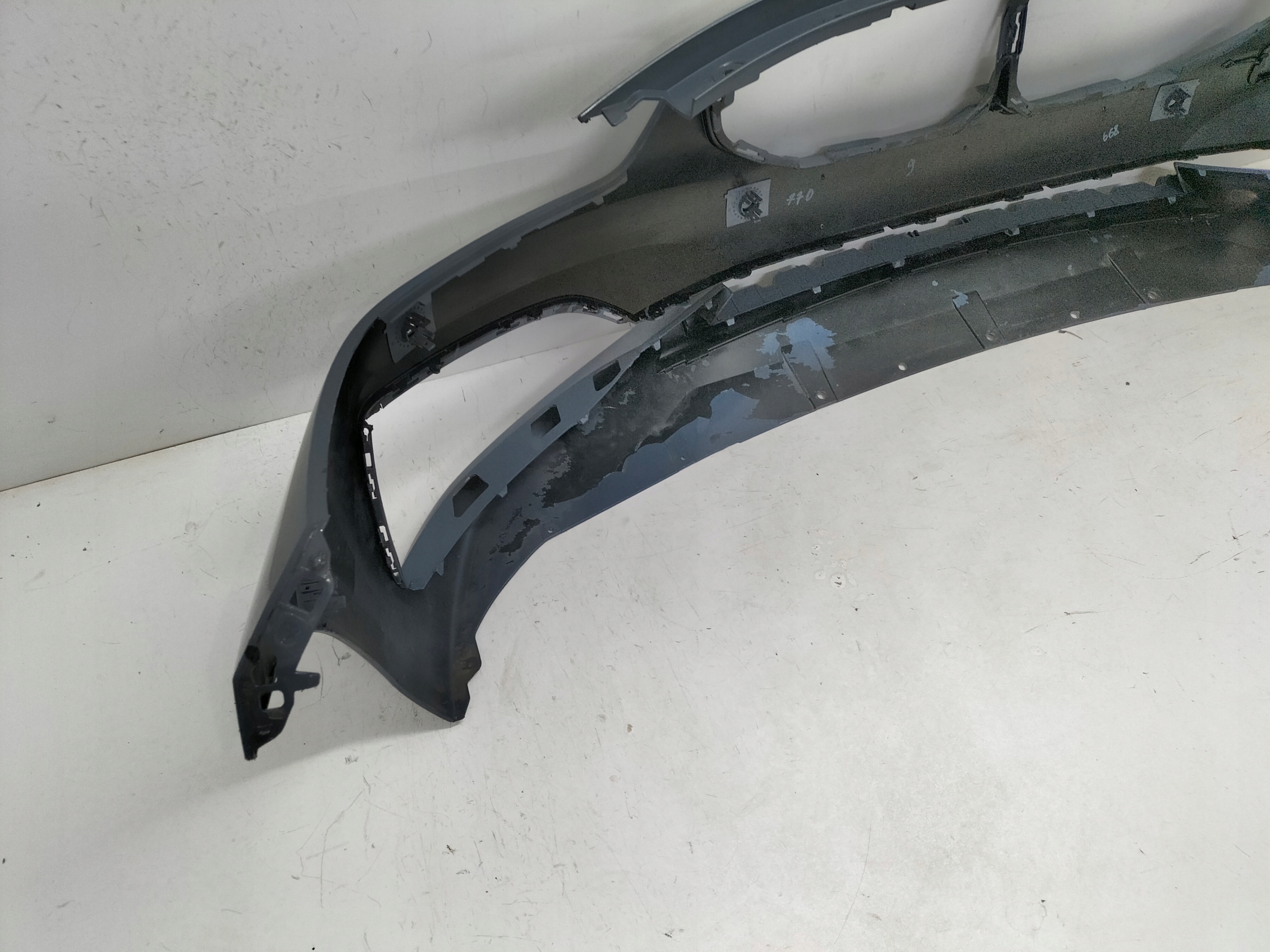 front bumper front BMW 1 F40 19