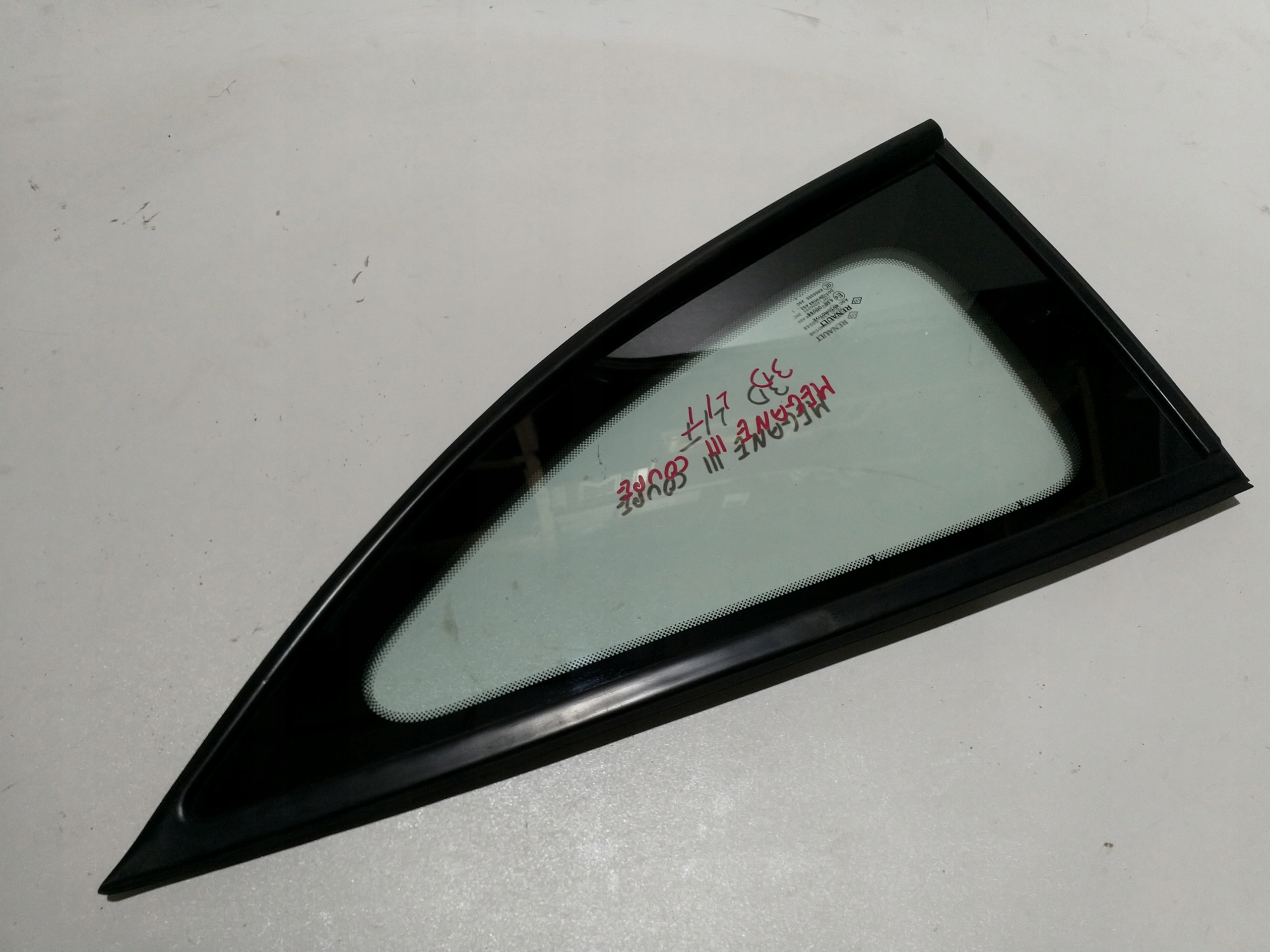 MEGANE 3 III COUPE SZYBA KAROSERYJNA LEWY TYŁ ORYGINAŁ 08- Typ samochodu Samochody osobowe