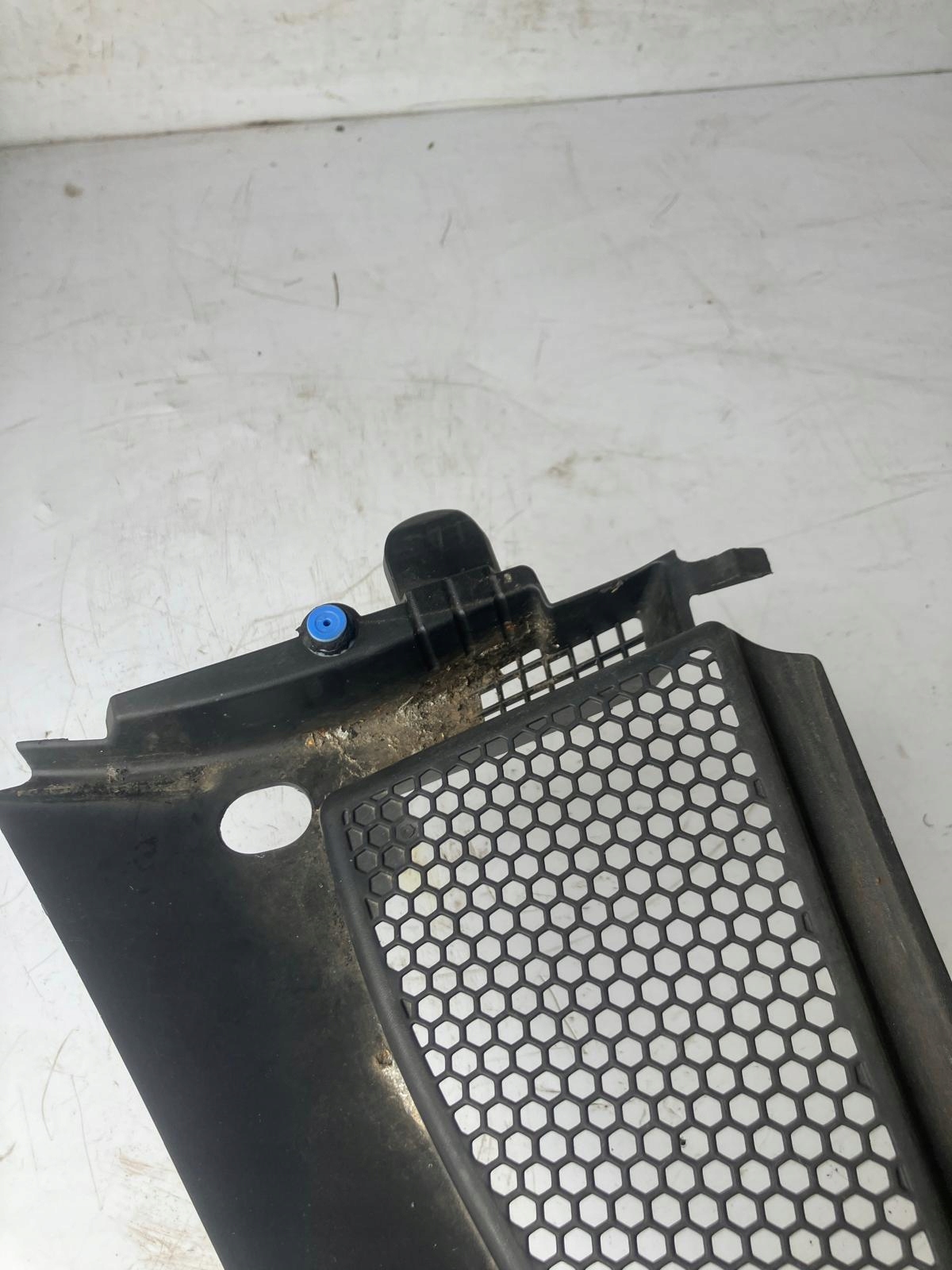 torpedo upper left PEUGEOT 208 and 9673302777
