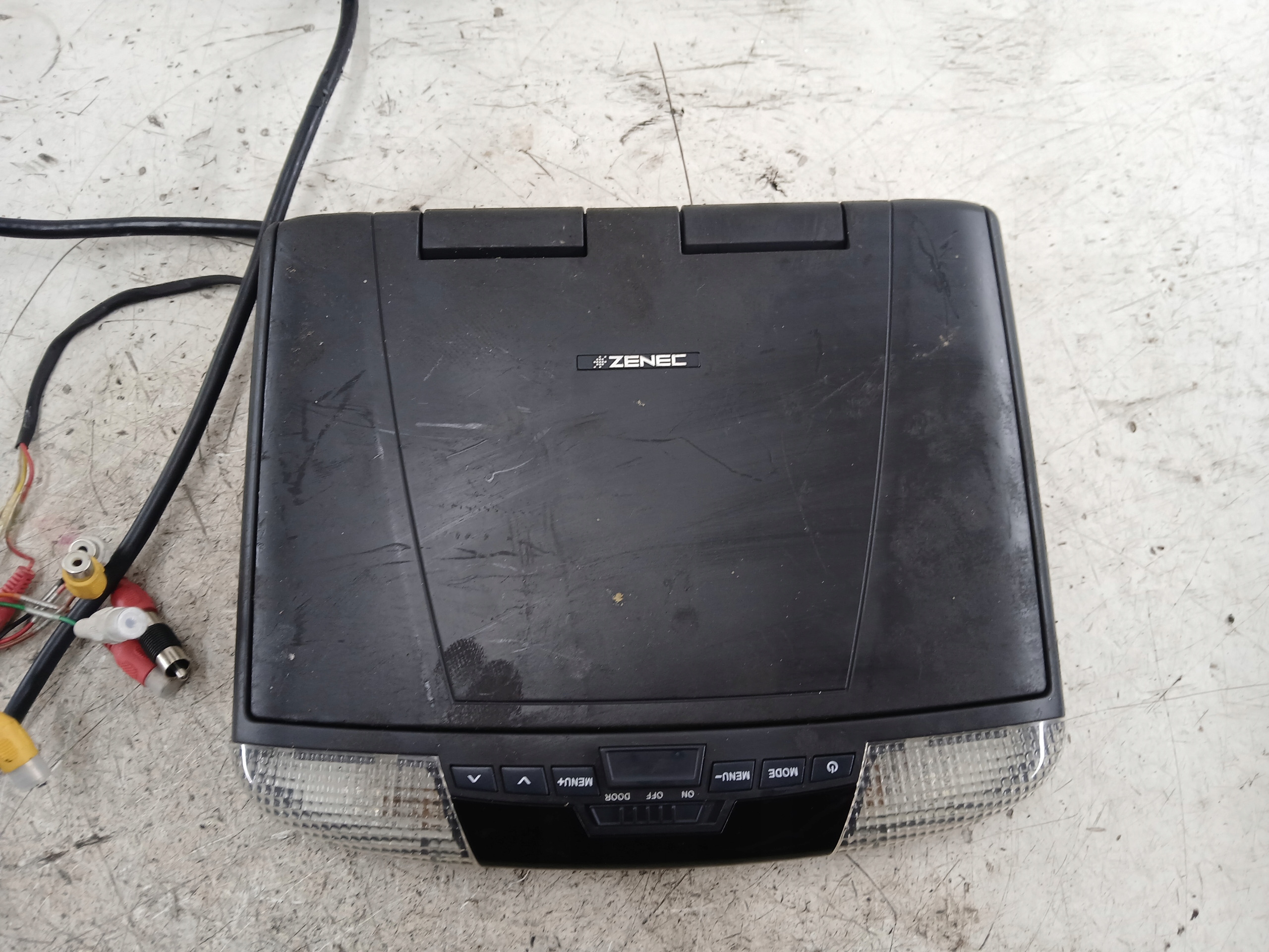 ZENEC RADIO SAMOCHODOWE 2 DIN EKRAN BLUETOOTH + ODTWARZACZ DVD SUFITOWY
