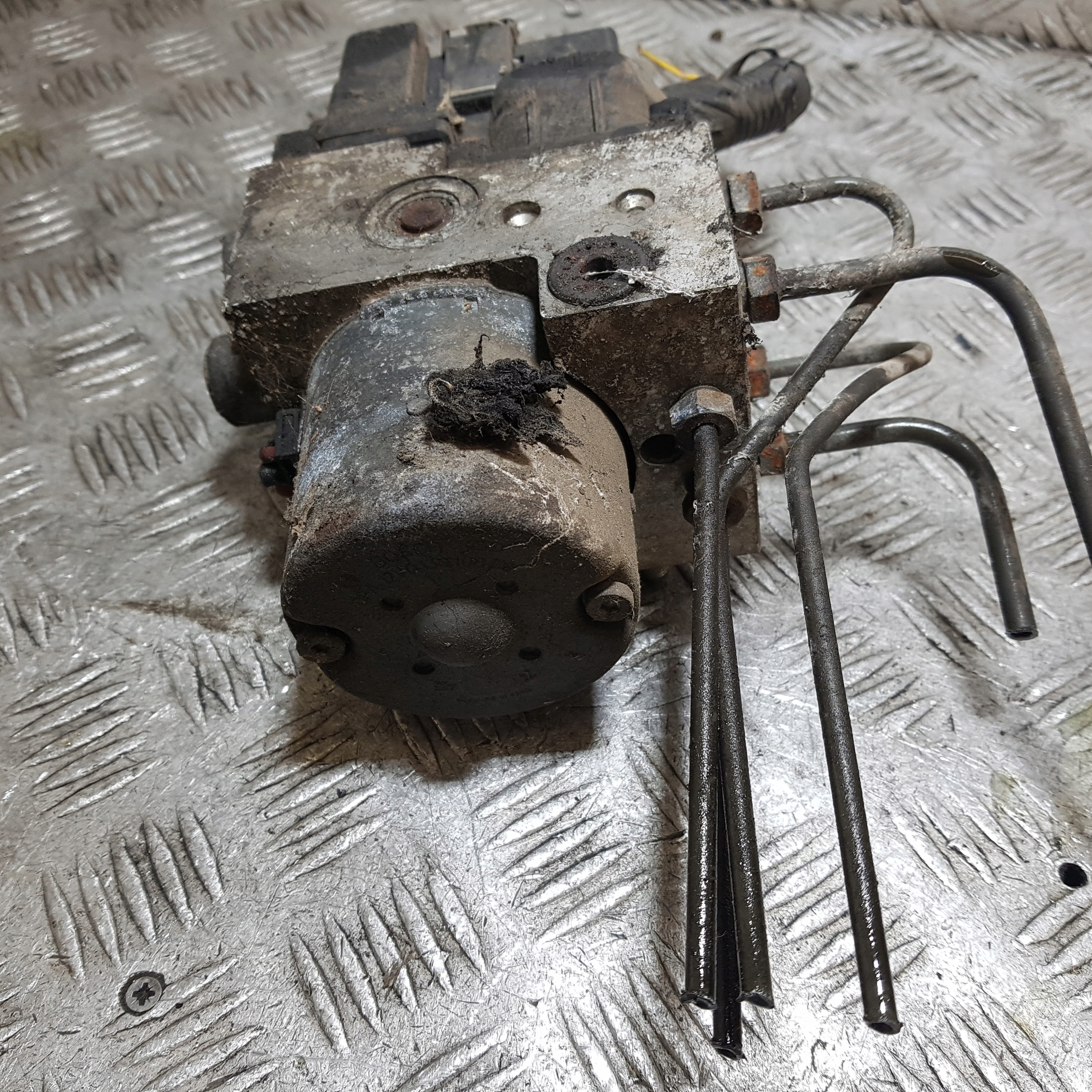 pump ABS FORD TRANSIT MK 6 0130108089