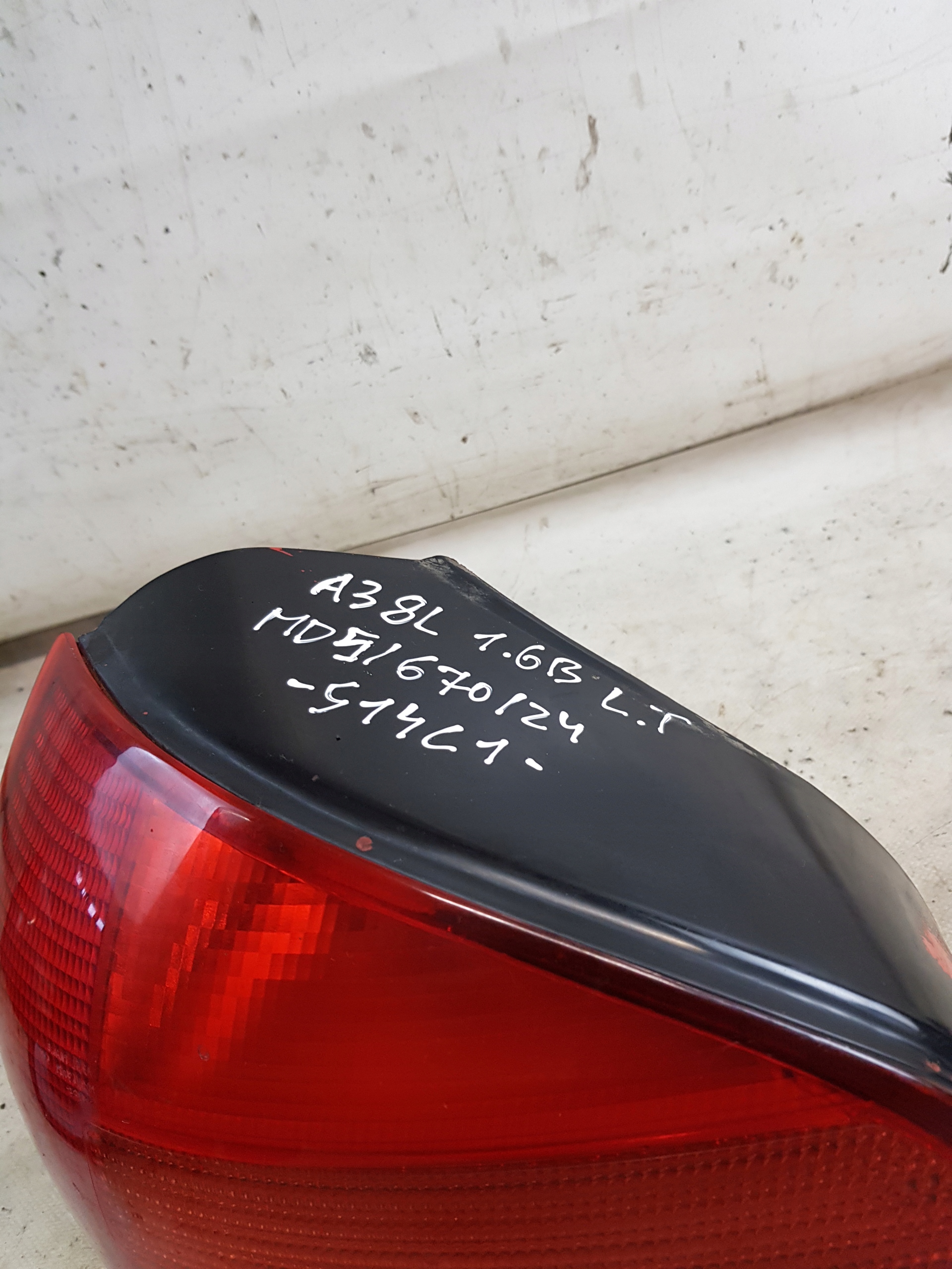 Licht links heck AUDI A3 8L EU