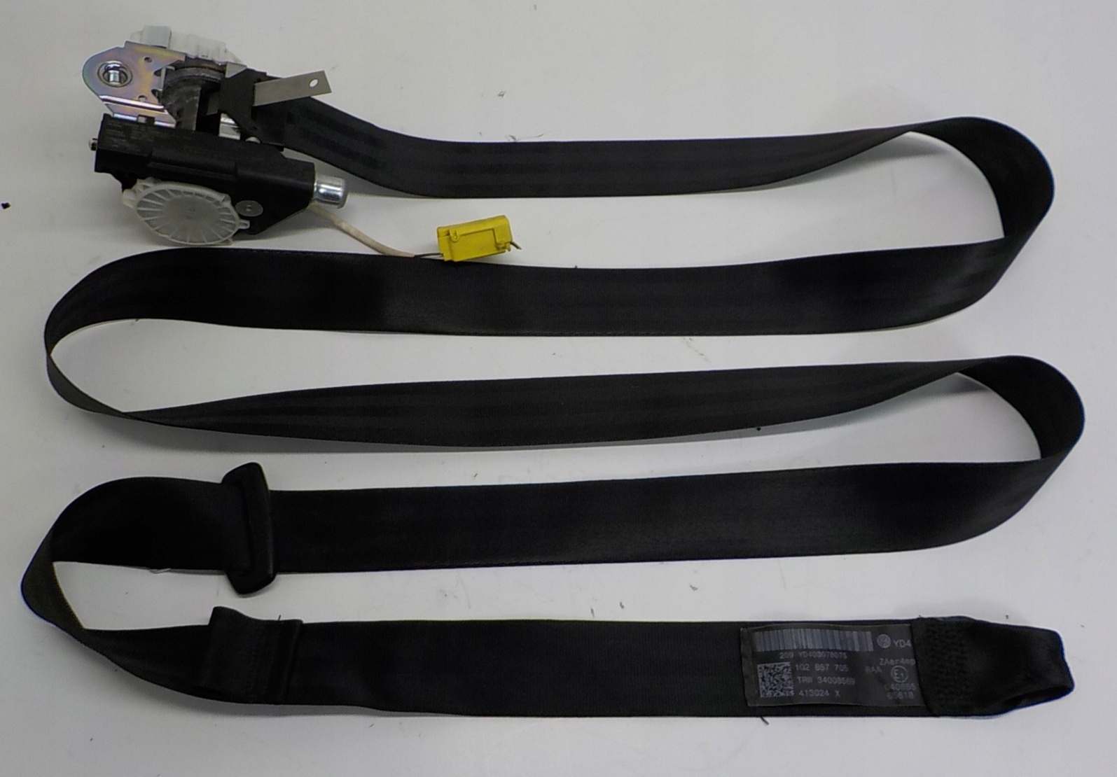 VW EOS Gurten Sicherheits links 1Q2857705