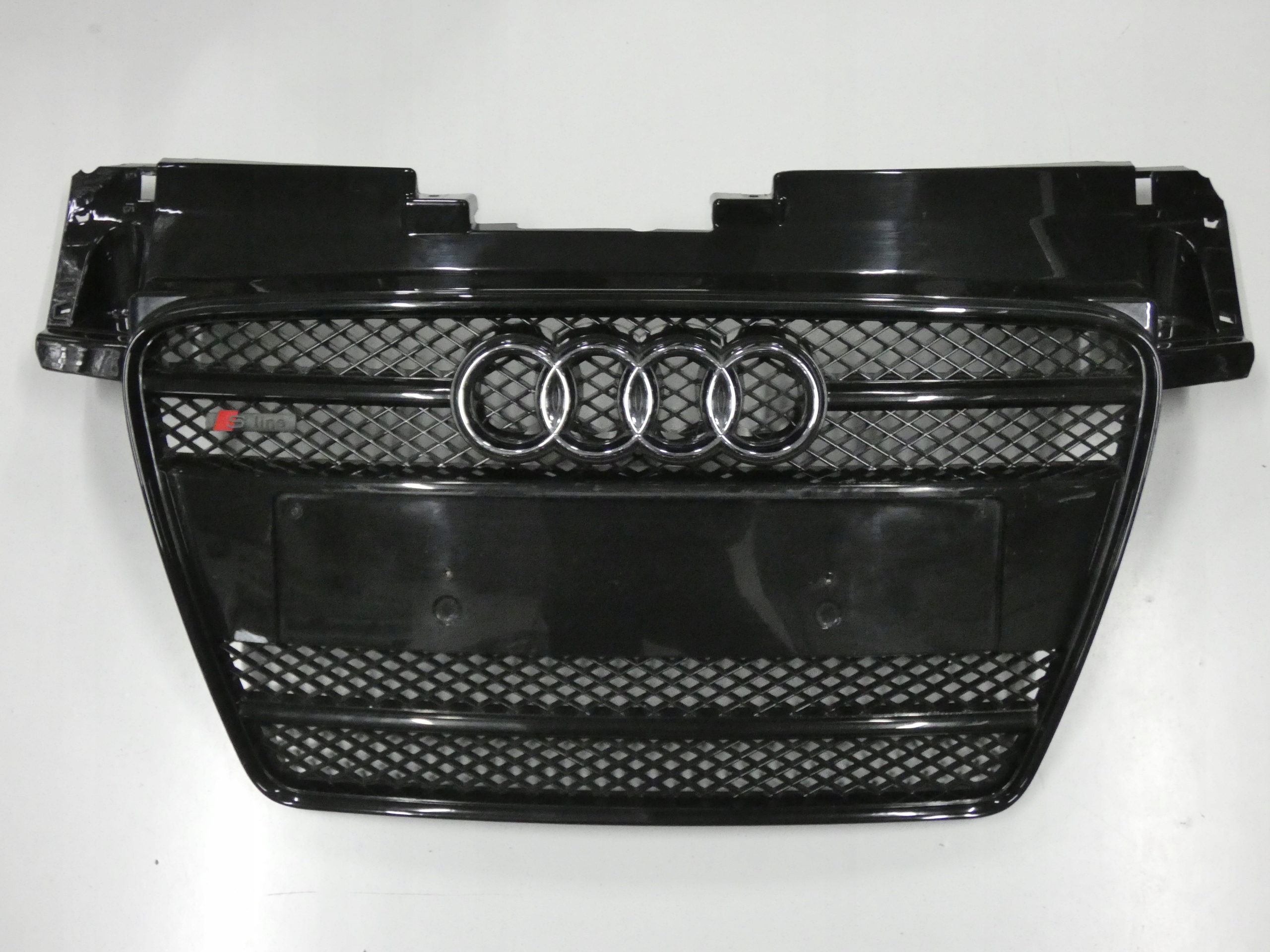 Решітка, решітка радіатора AUDI TTj S- line