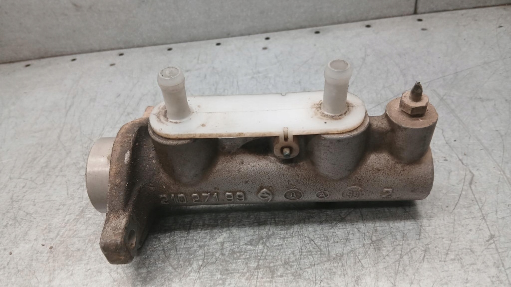 насос mitsubishi Space Star I 1.3b 98-02R 210271.99