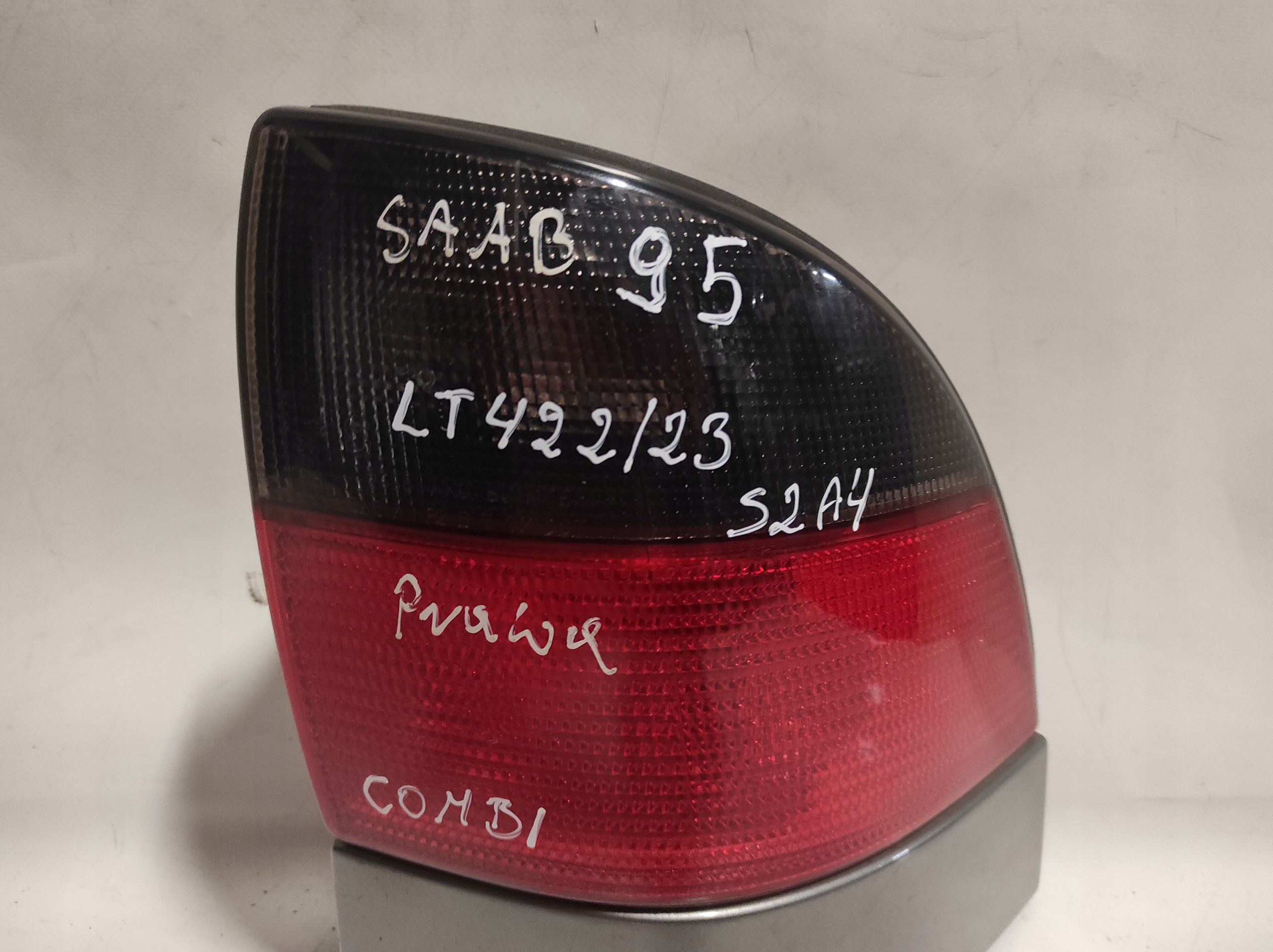 SAAB 95 9-5 KOMBI light rear right right rear part