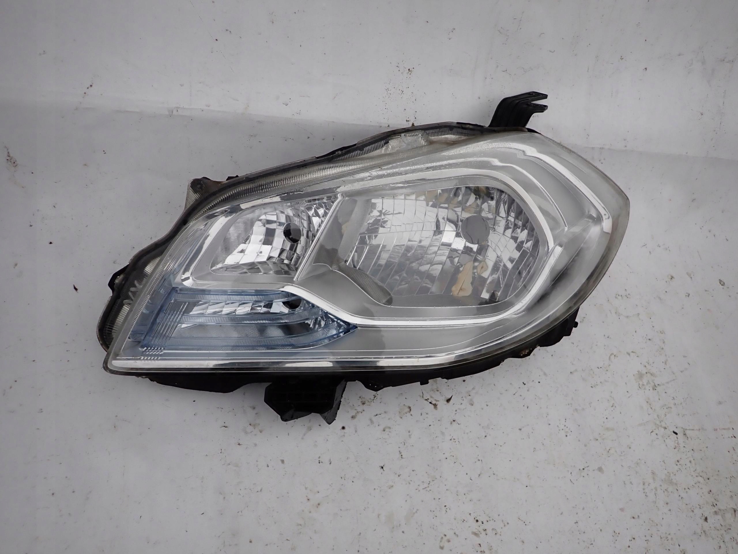 SUZUKI S-CROSS 13- light left front front