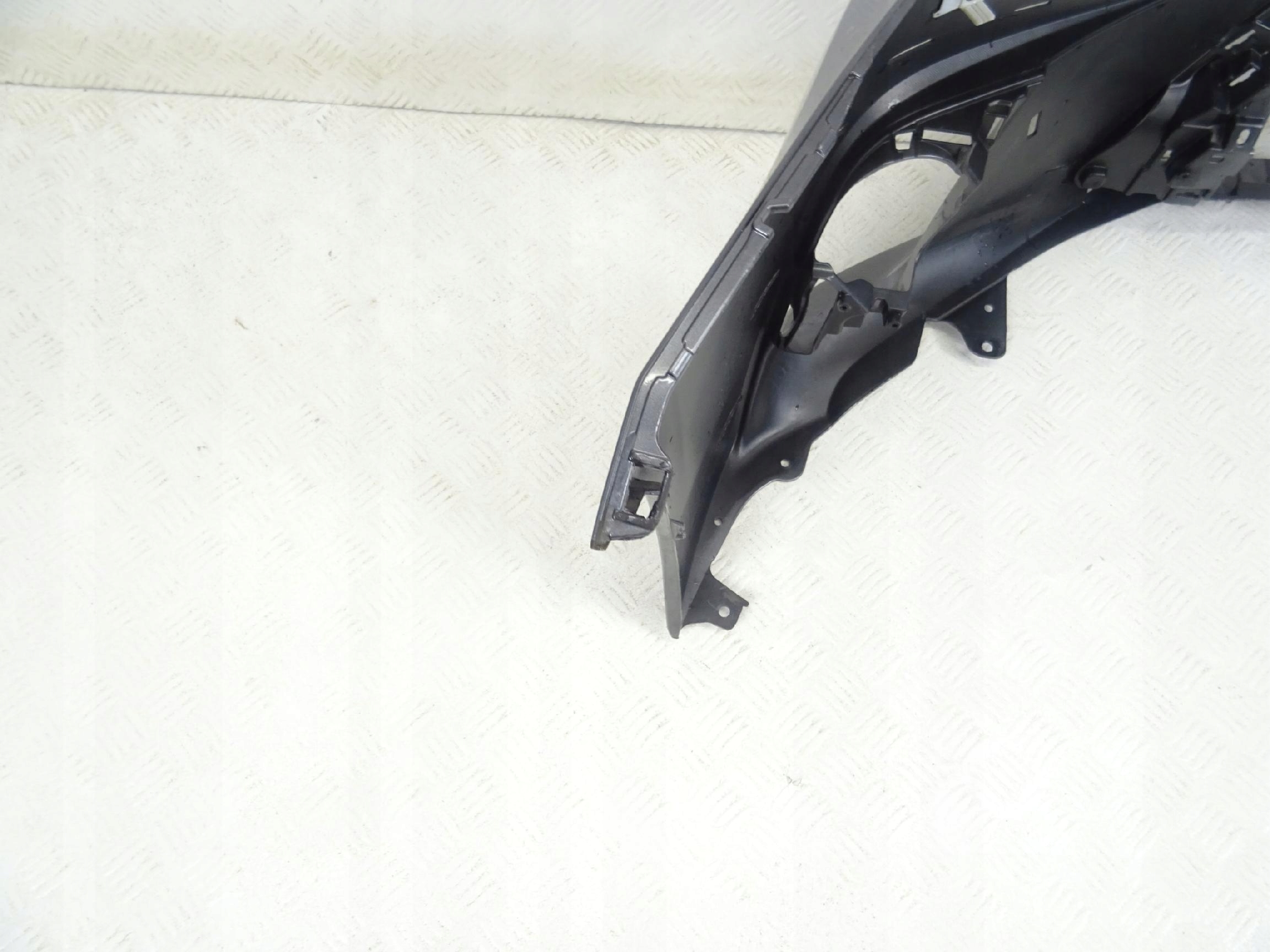 Lexus CT200H LIFT F SPORT bumper front