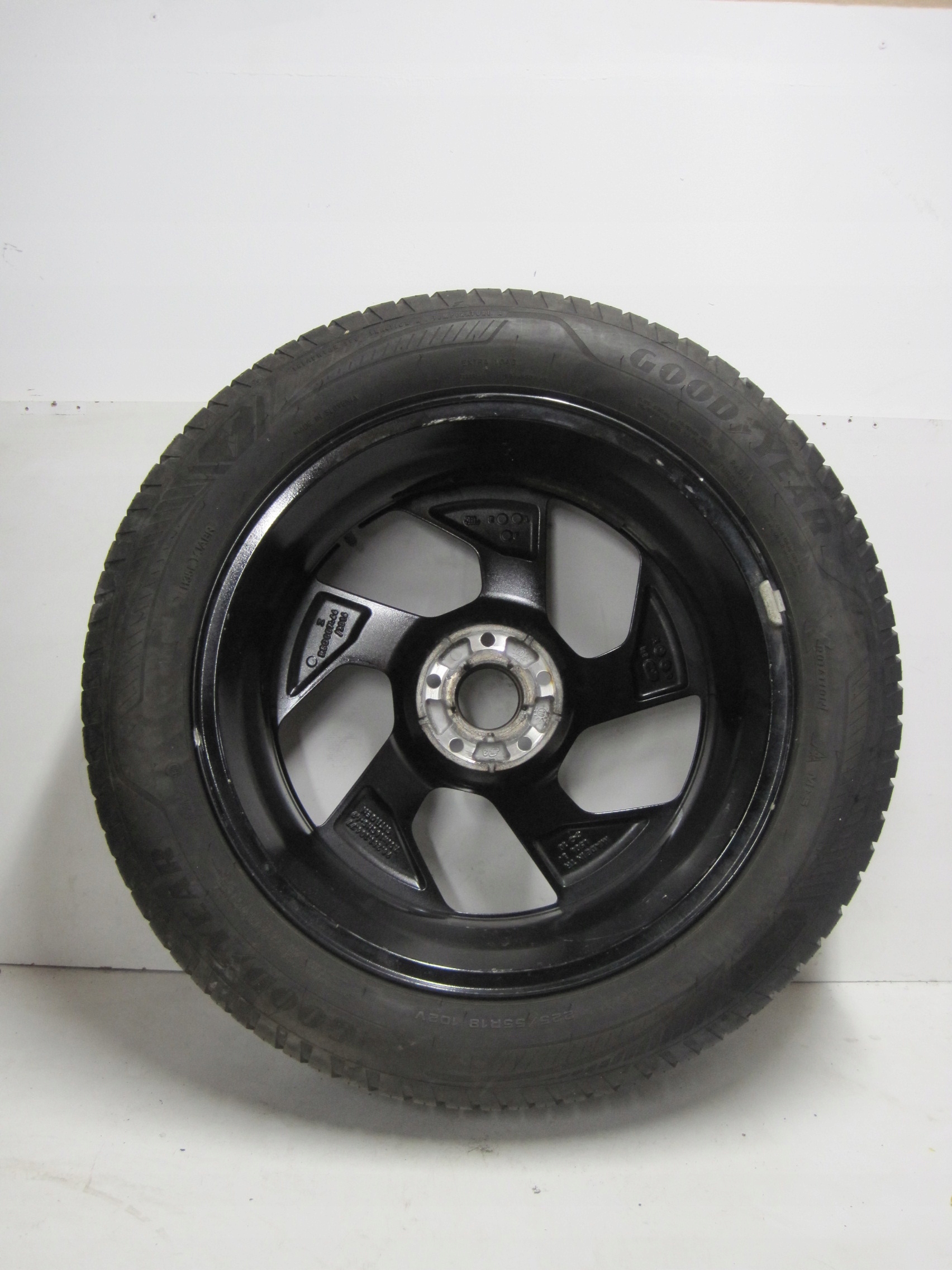 wheels discs tyres CITROEN C5 AIRCROSS R18 M+S 22R